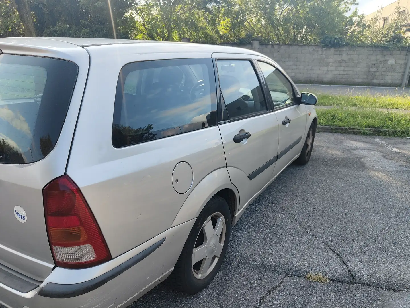 Ford Focus SW 1.6i 16v Zetec FL Argento - 2