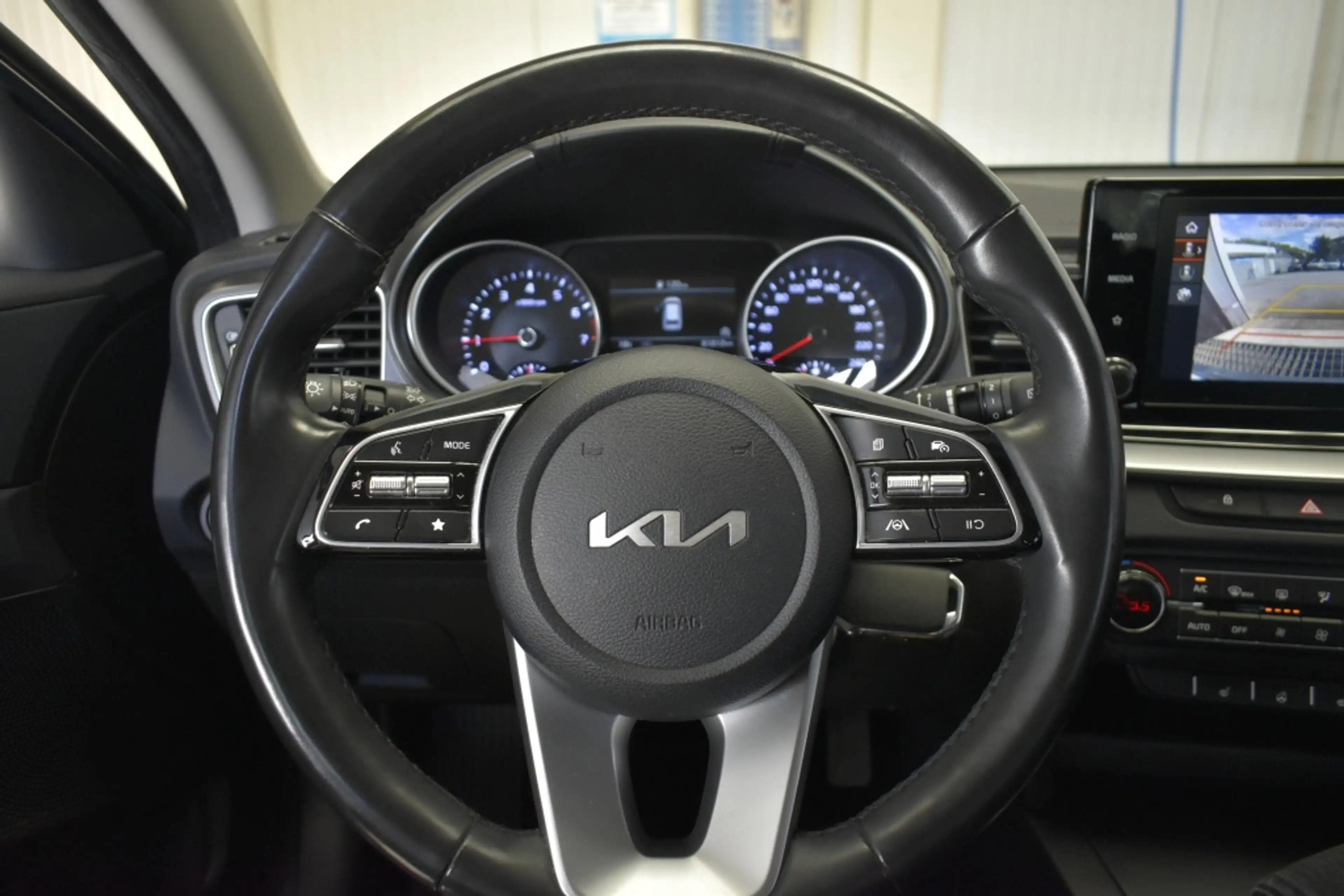 Kia Ceed SW / cee'd SW Sportswagon 1.0 T-GDi — photo 23