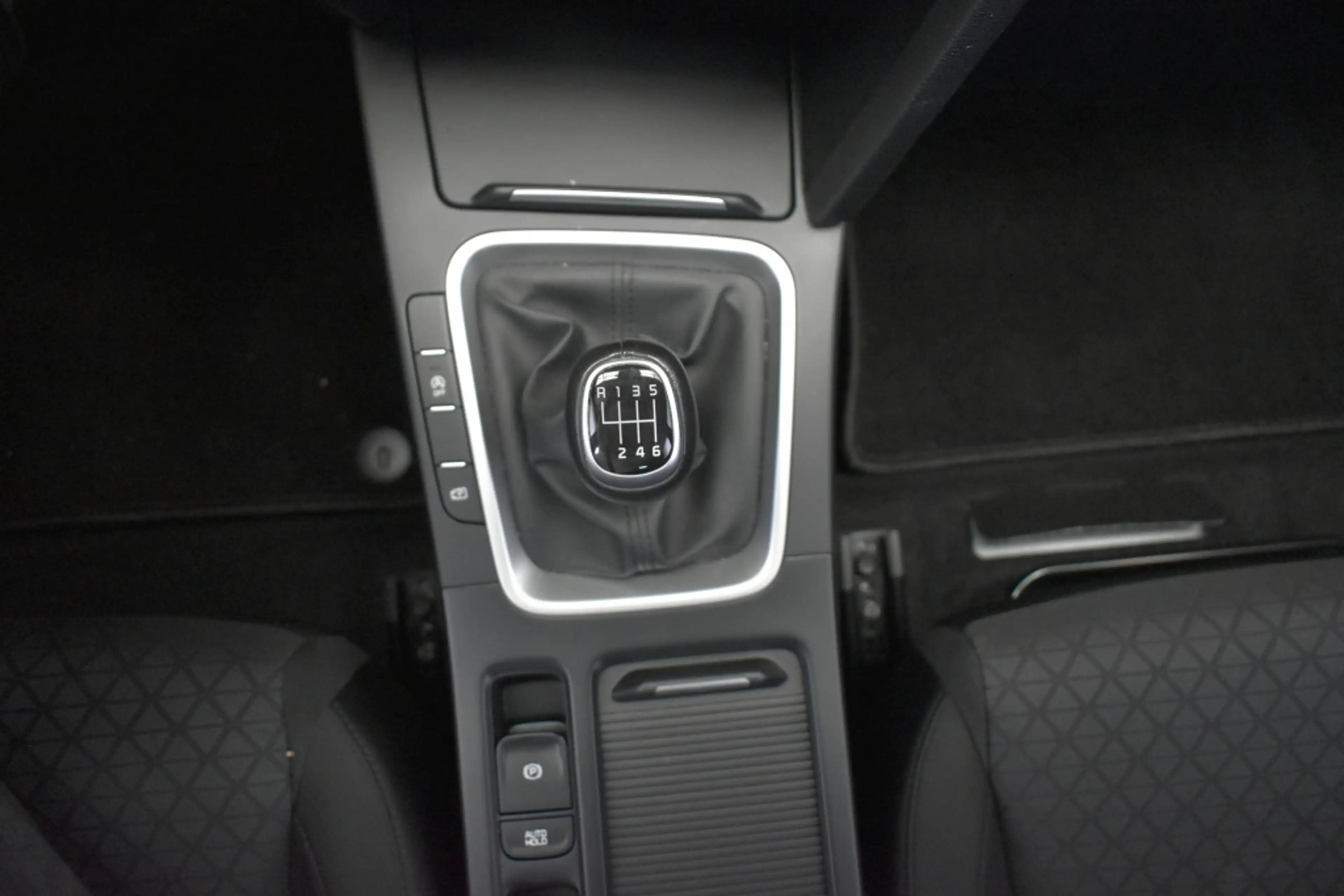 Kia Ceed SW / cee'd SW Sportswagon 1.0 T-GDi — photo 24