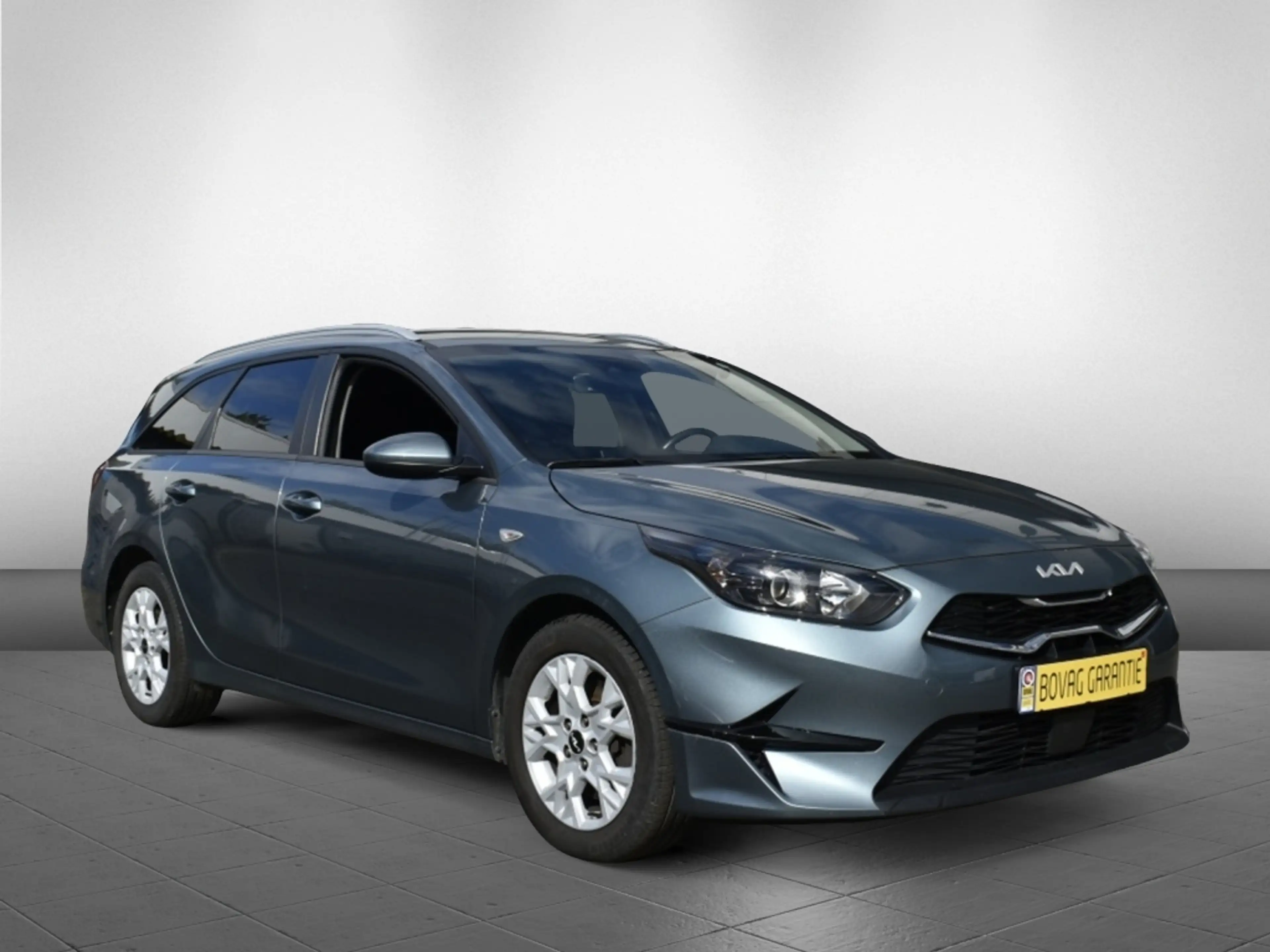 Kia Ceed SW / cee'd SW Sportswagon 1.0 T-GDi — photo 3