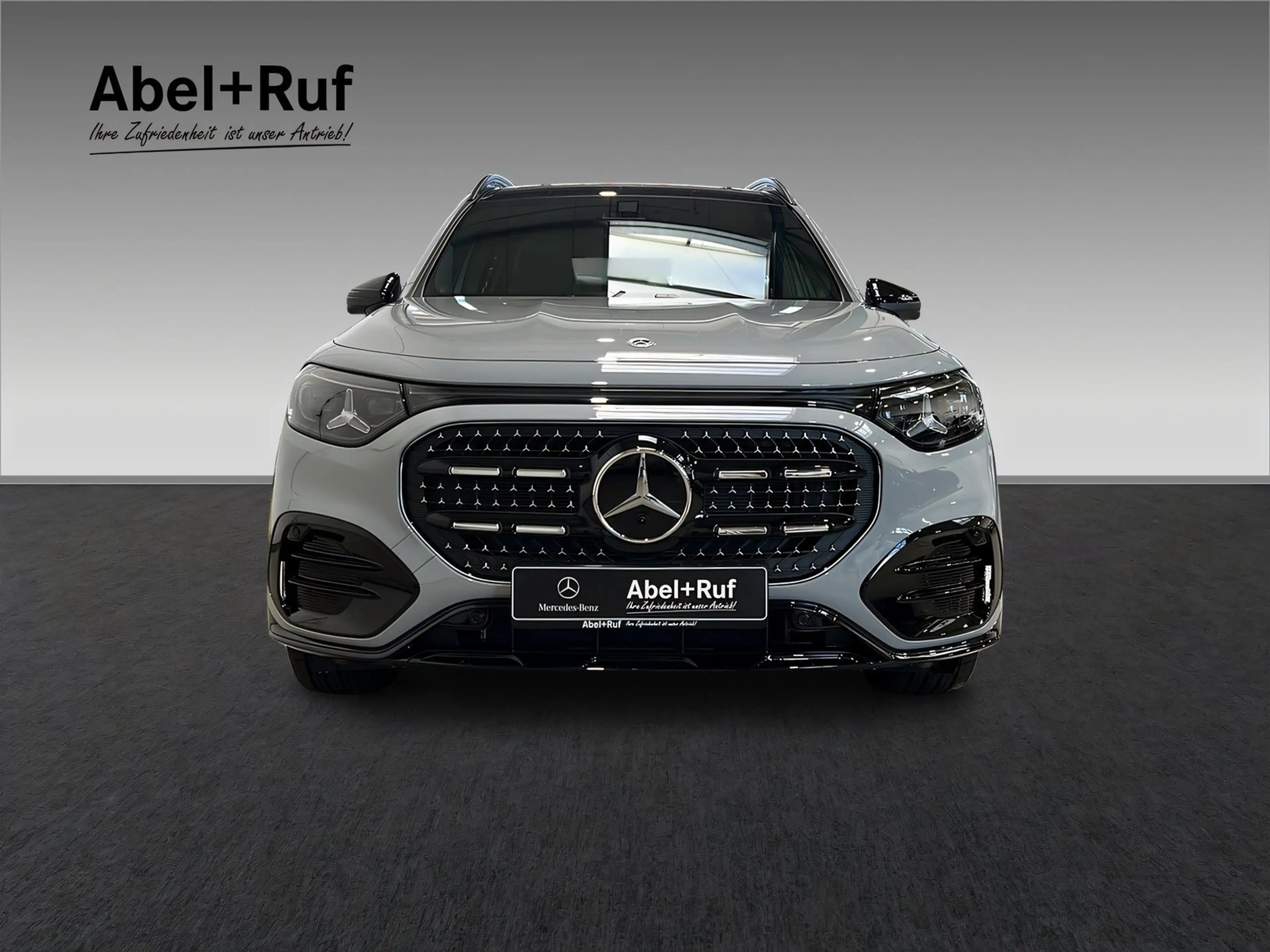 Mercedes-Benz GLB 220 4MATIC+FACELIFT+AMG+AHK+PREMIUM_PLUS+3D — photo 2