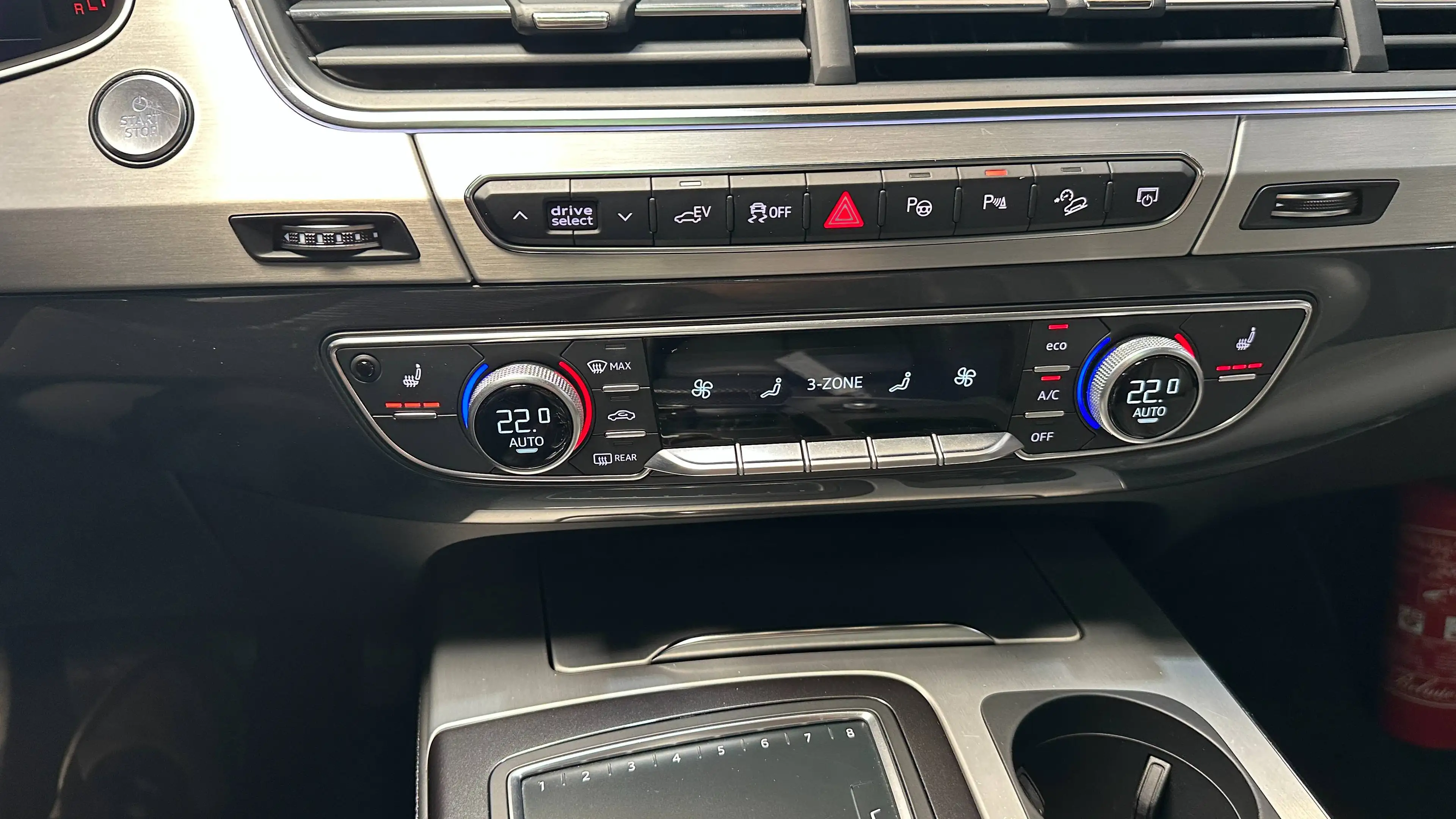 Audi Q7 e-tron Q7 e-tron 3.0 TDi V6 Quattro e-tron Tiptronic (275 kW) — photo 14