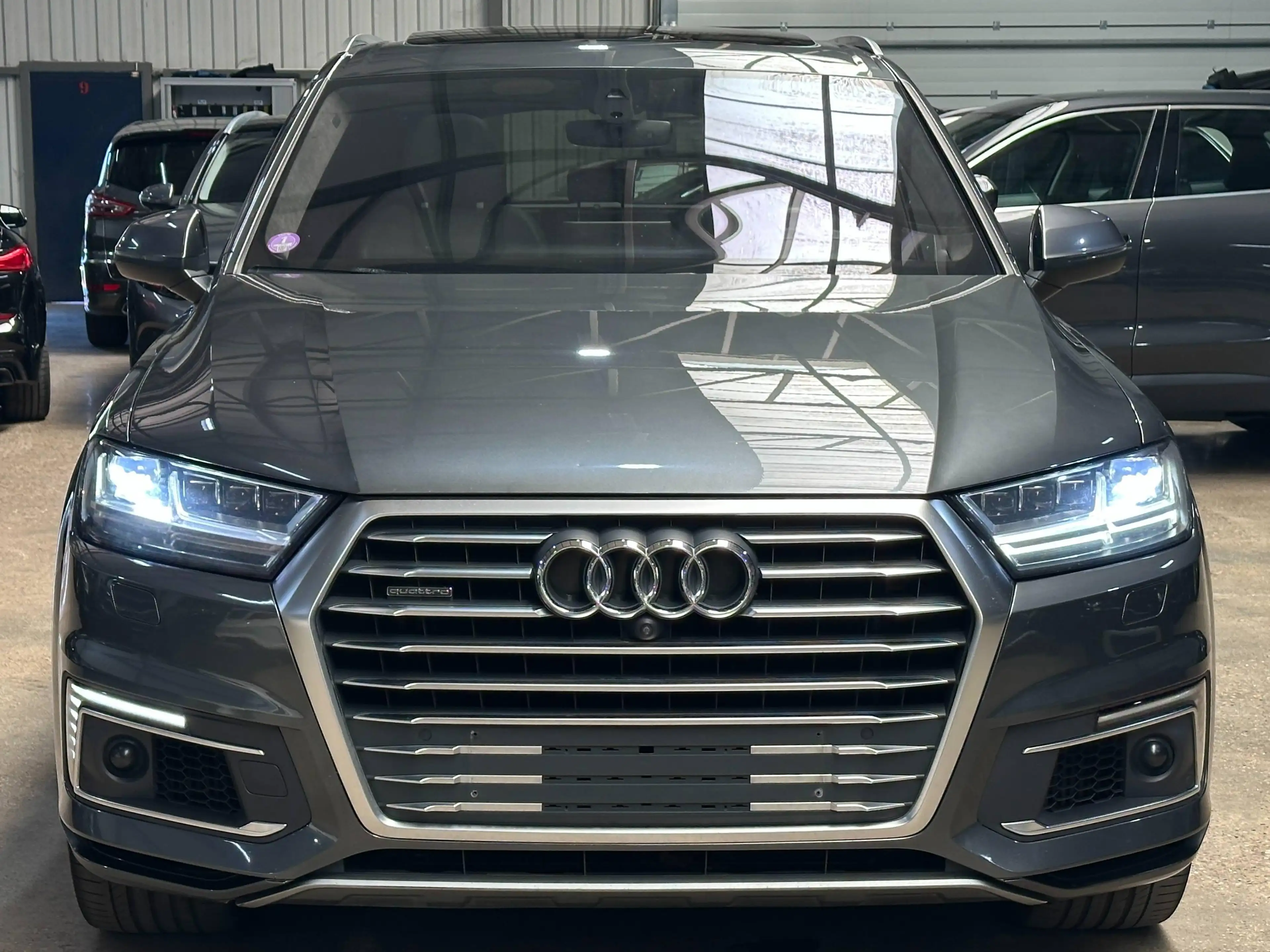Audi Q7 e-tron Q7 e-tron 3.0 TDi V6 Quattro e-tron Tiptronic (275 kW) — photo 2