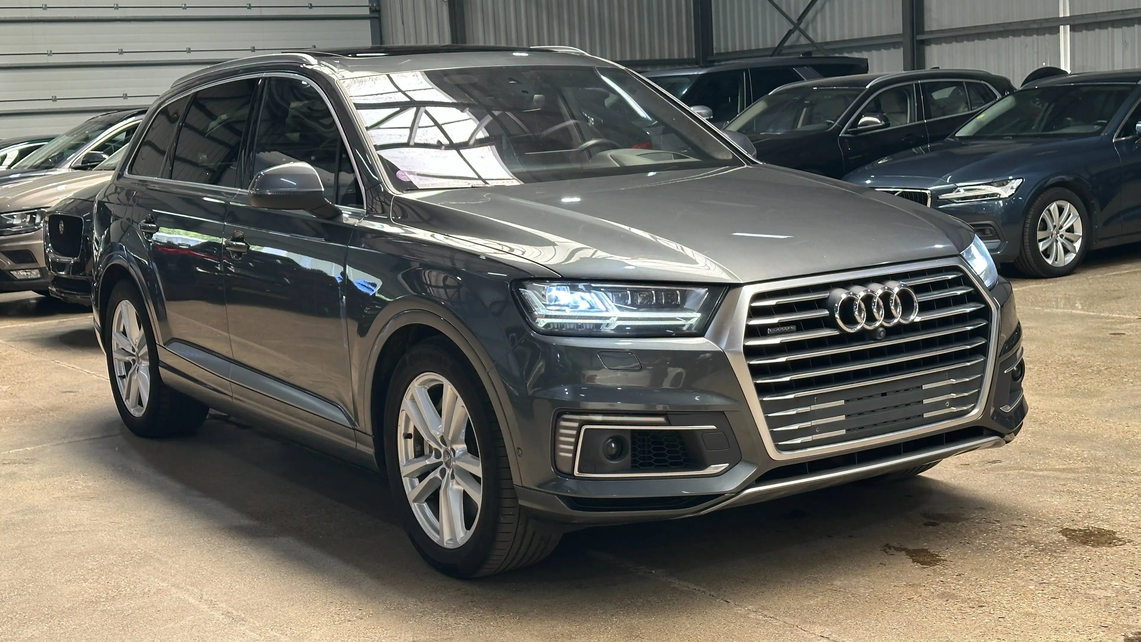 Audi Q7 e-tron Q7 e-tron 3.0 TDi V6 Quattro e-tron Tiptronic (275 kW) — photo 3