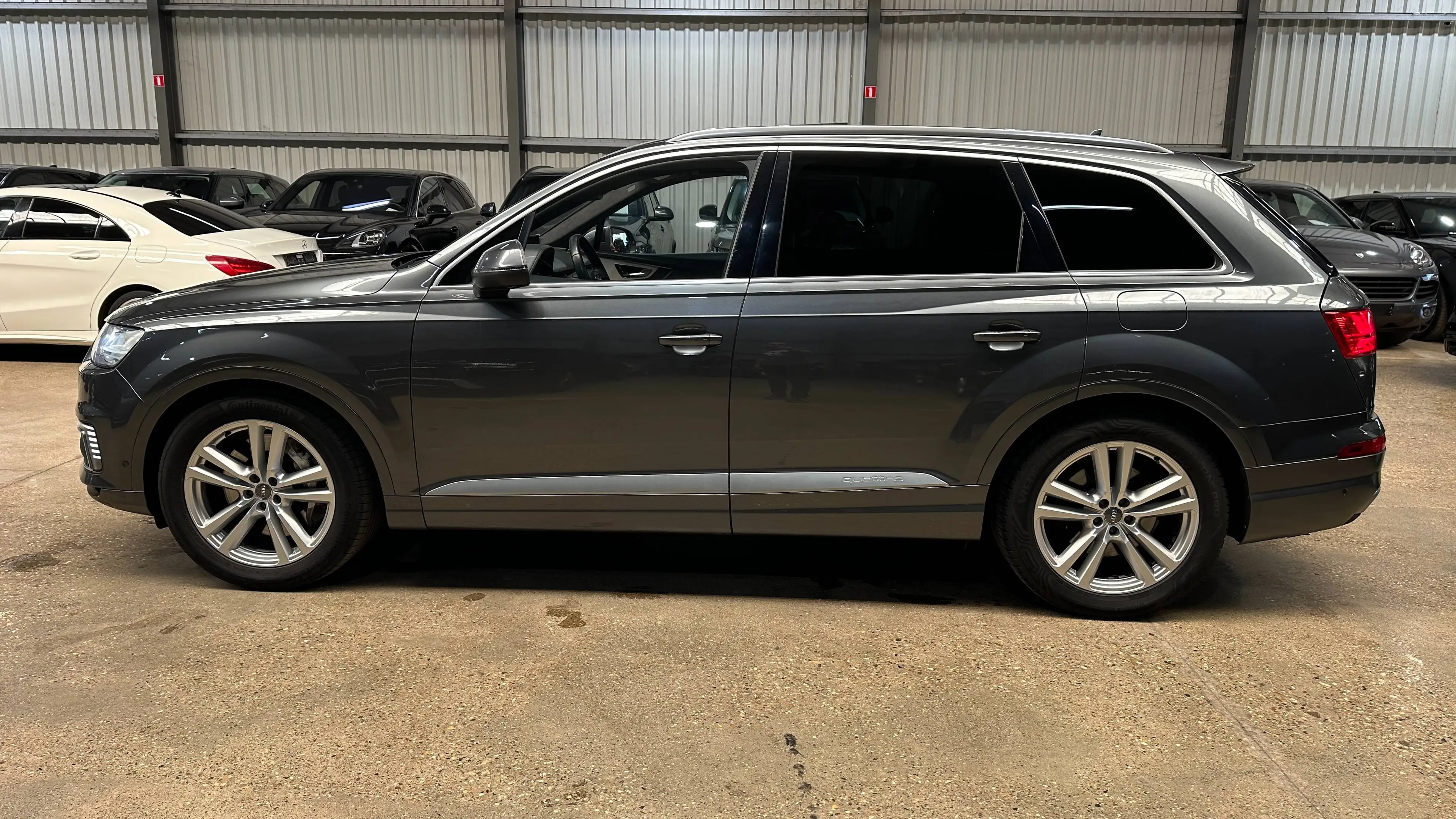Audi Q7 e-tron Q7 e-tron 3.0 TDi V6 Quattro e-tron Tiptronic (275 kW) — photo 7