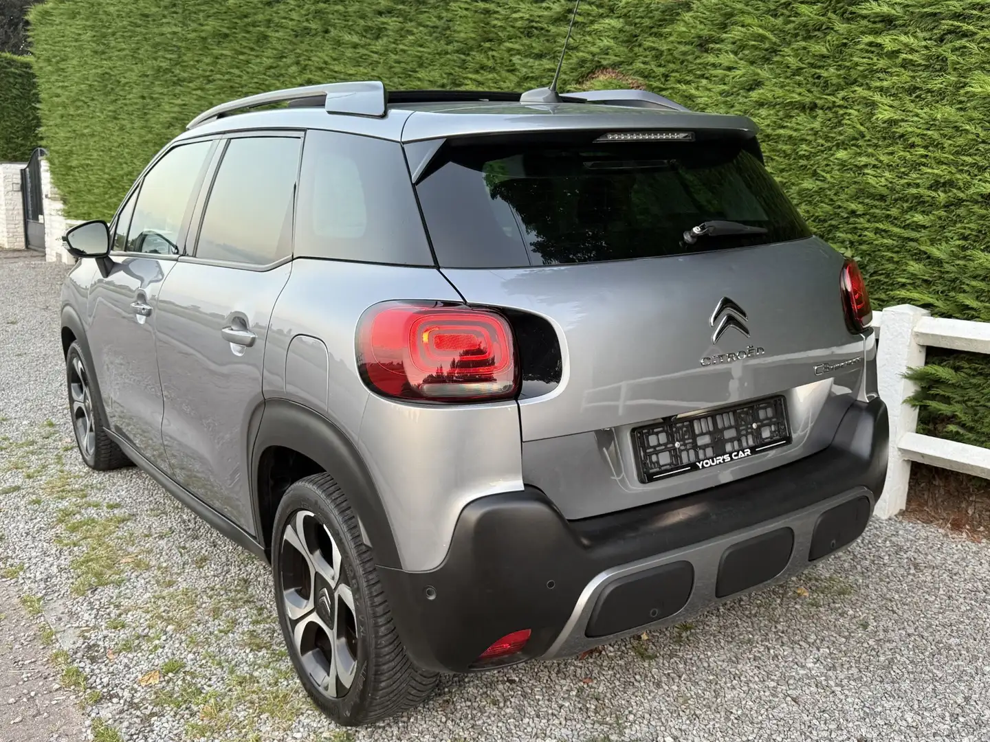 Citroen C3 Aircross Shine Pack - Toit Panoramique - Camera Full ! Gris - 2