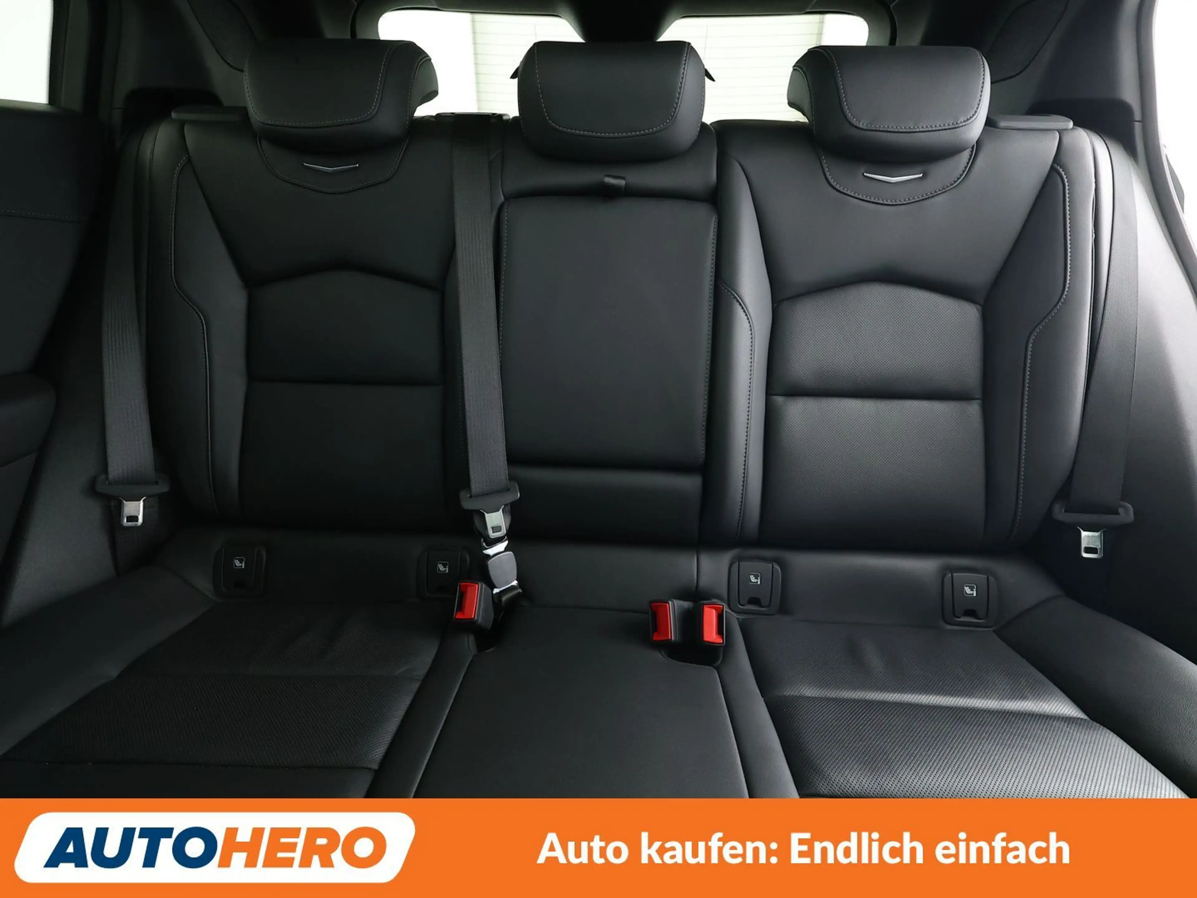 Cadillac XT4 350D Premium Luxury AWD Aut.*NAVI*HEAD-UP*LED*ACC* — photo 15