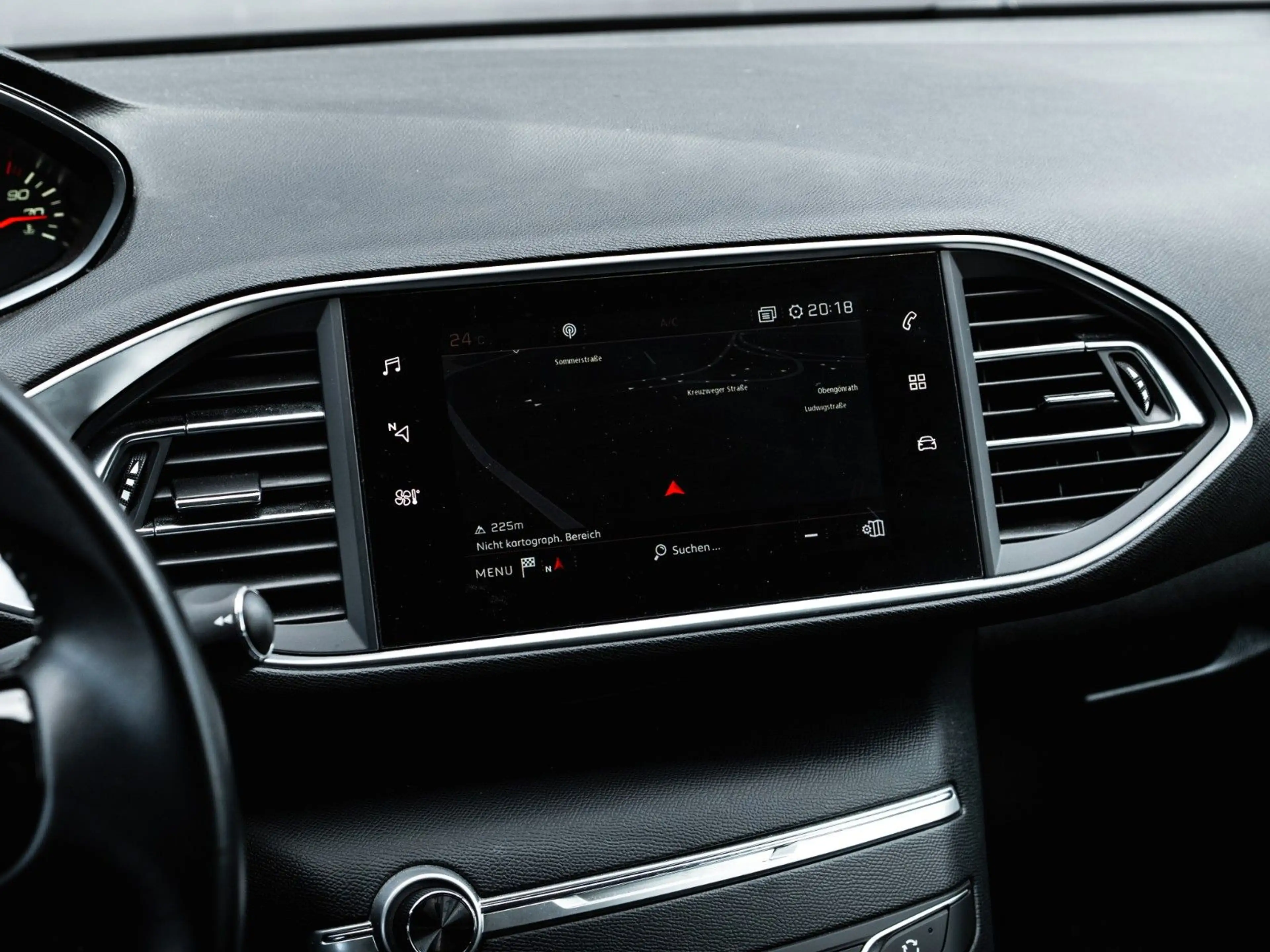 Peugeot 308 Active — photo 14