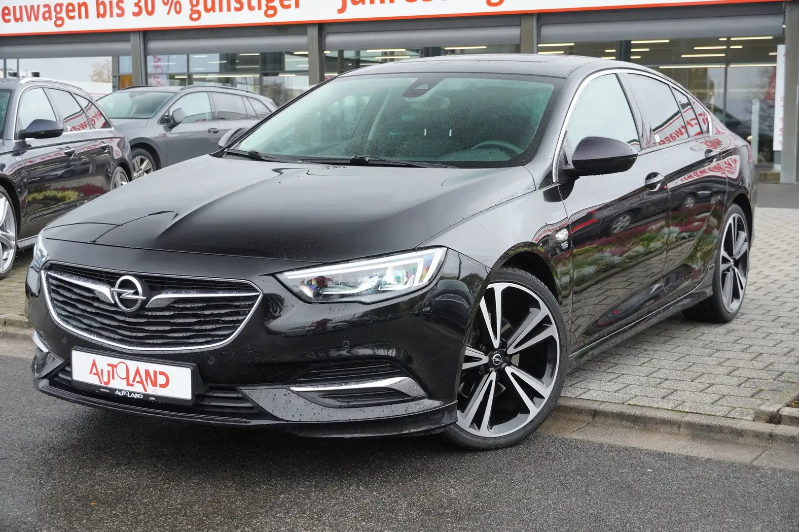 Opel Insignia Grand Sport 1.6 OPC Line LED Navi DAB Noir - 2