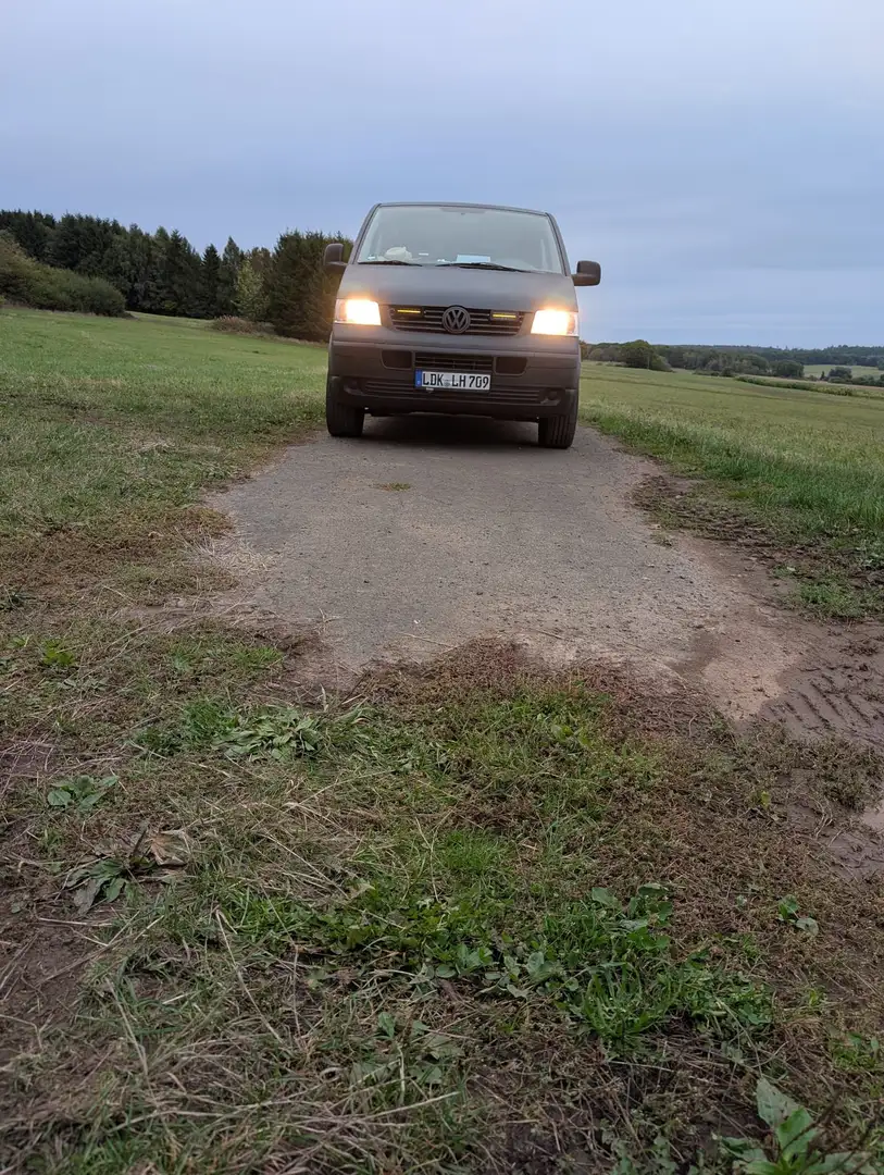 Volkswagen T5 Transporter Transporter 1.9TDI Grau - 2