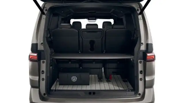 Volkswagen Multivan view 7