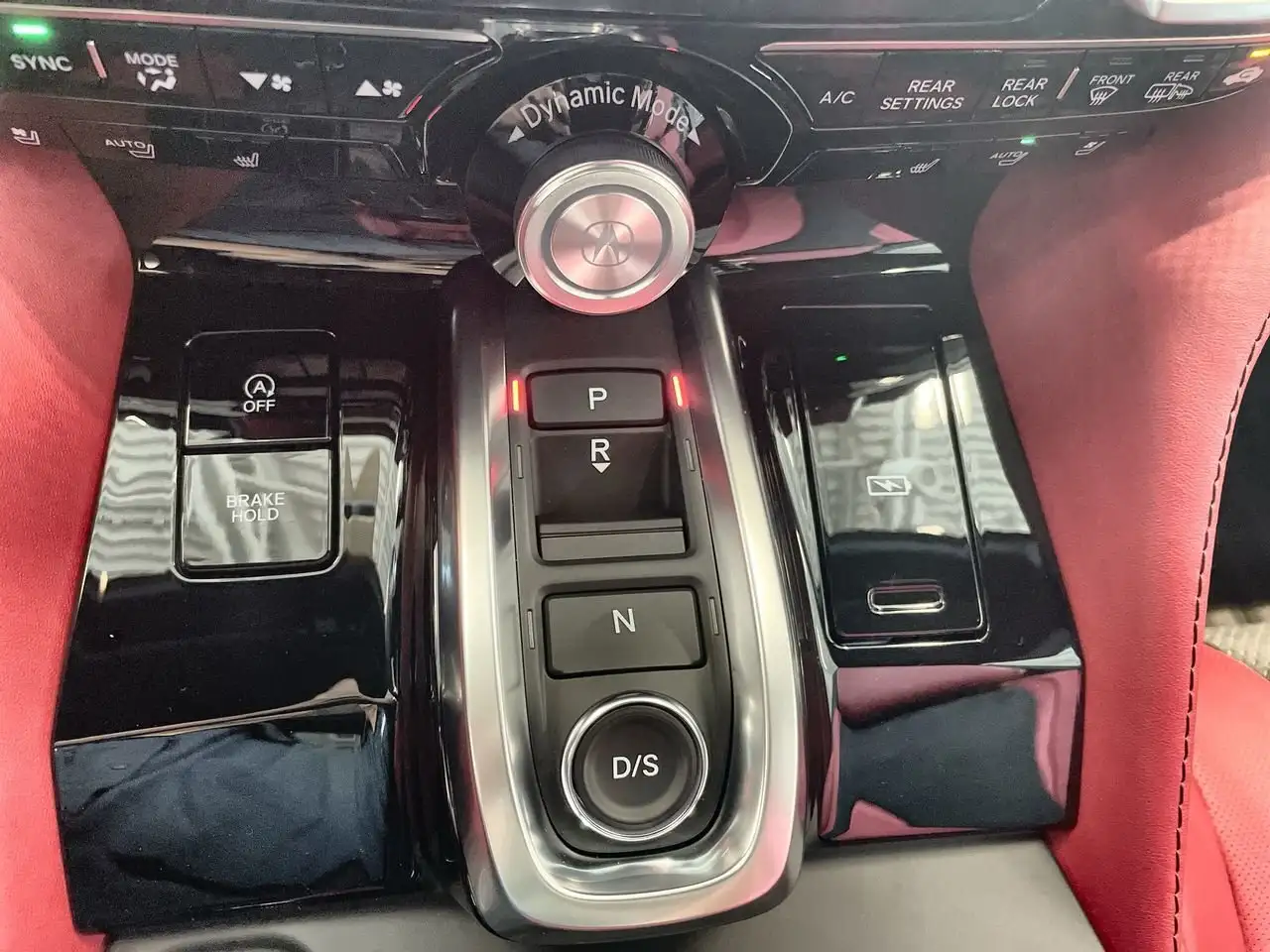 Acura MDX снимка Acura MDX