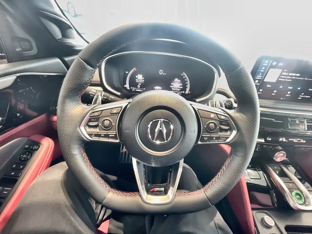 Acura MDX снимка Acura MDX