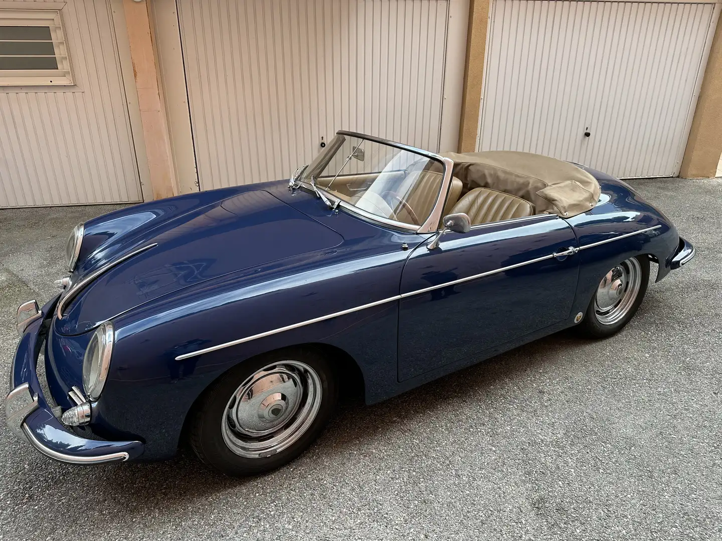 Porsche 356 Roadster - 1