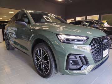 Q5 SPB 40 TDI quattro S tronic Identity Black
