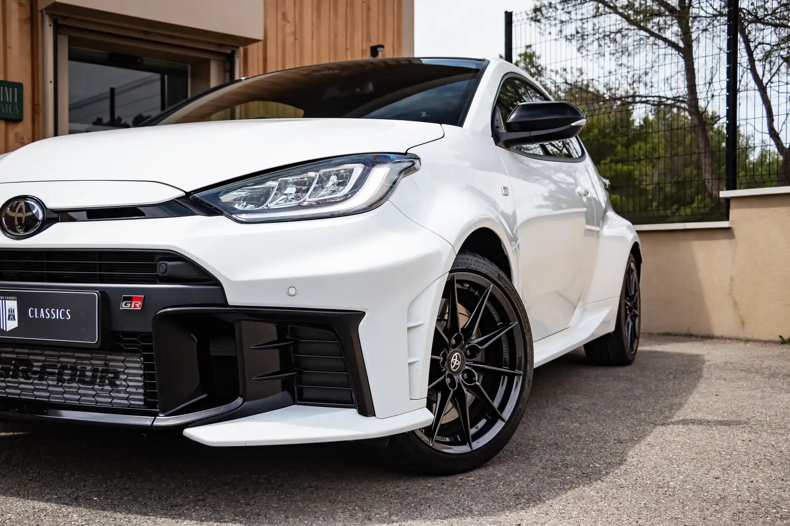 Toyota Yaris GR Track Blanc - 2