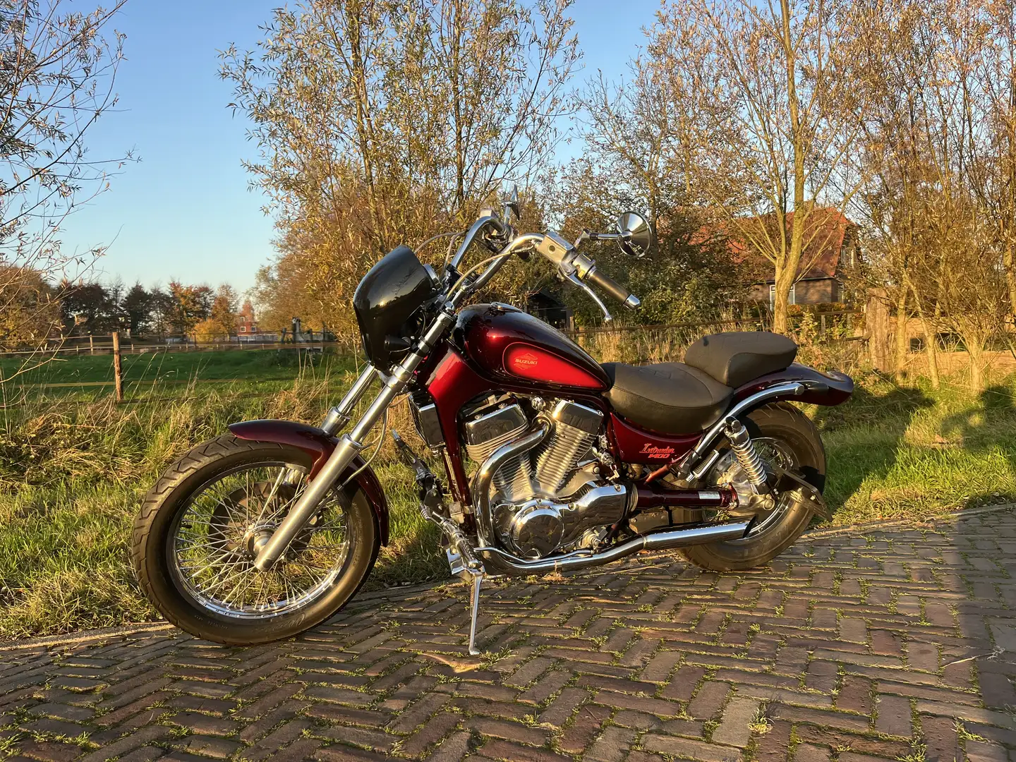 Suzuki Intruder C Suzuki Intruder VS1400 chopper - Minnesota Twin Rouge - 2