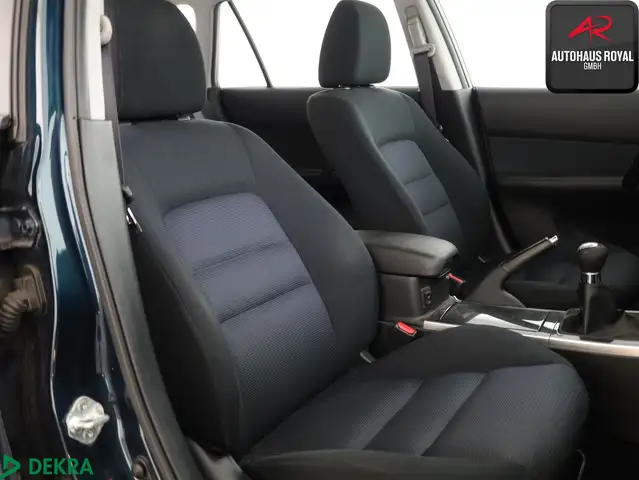 Mazda Mazda6 view 11
