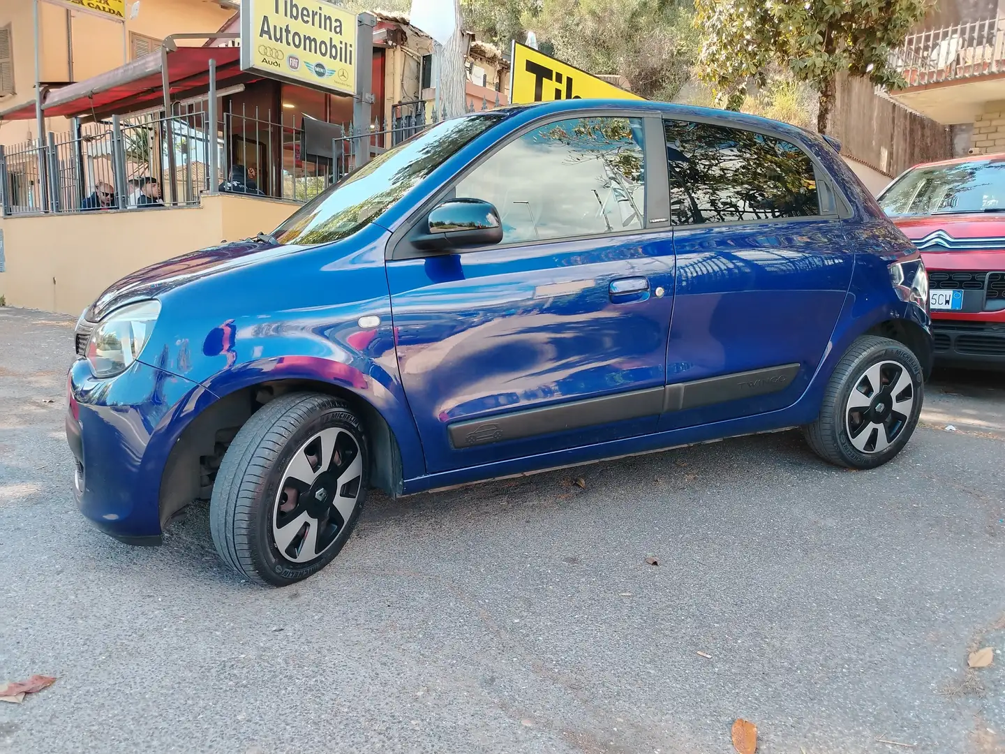 Renault Twingo 1.0 limited/automatica/pdc/sound system/full Blu/Azzurro - 1