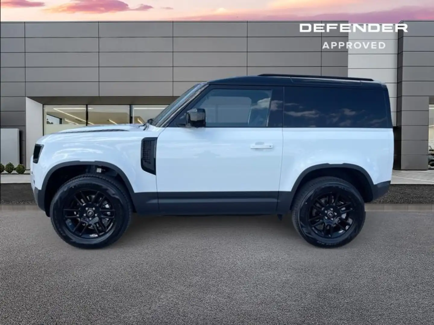 Land Rover Defender 90 3.0 D200 Hard Top S Weiß - 2