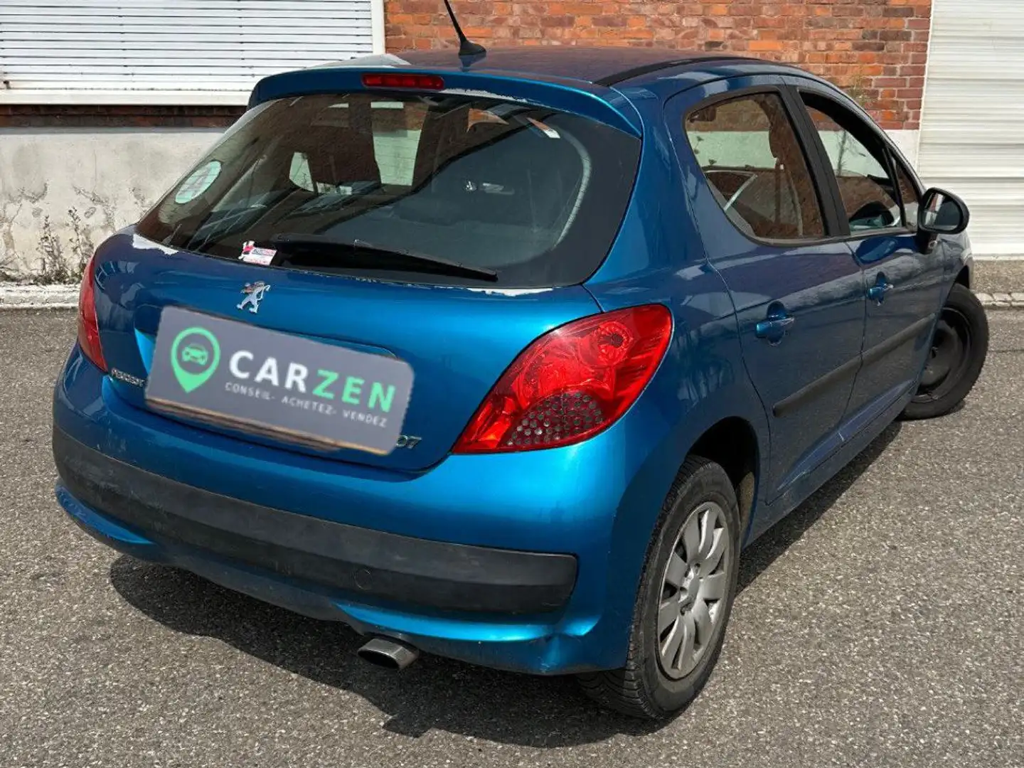 Peugeot 207 207 1.4 VTi 16V 95ch Premium Bleu - 2