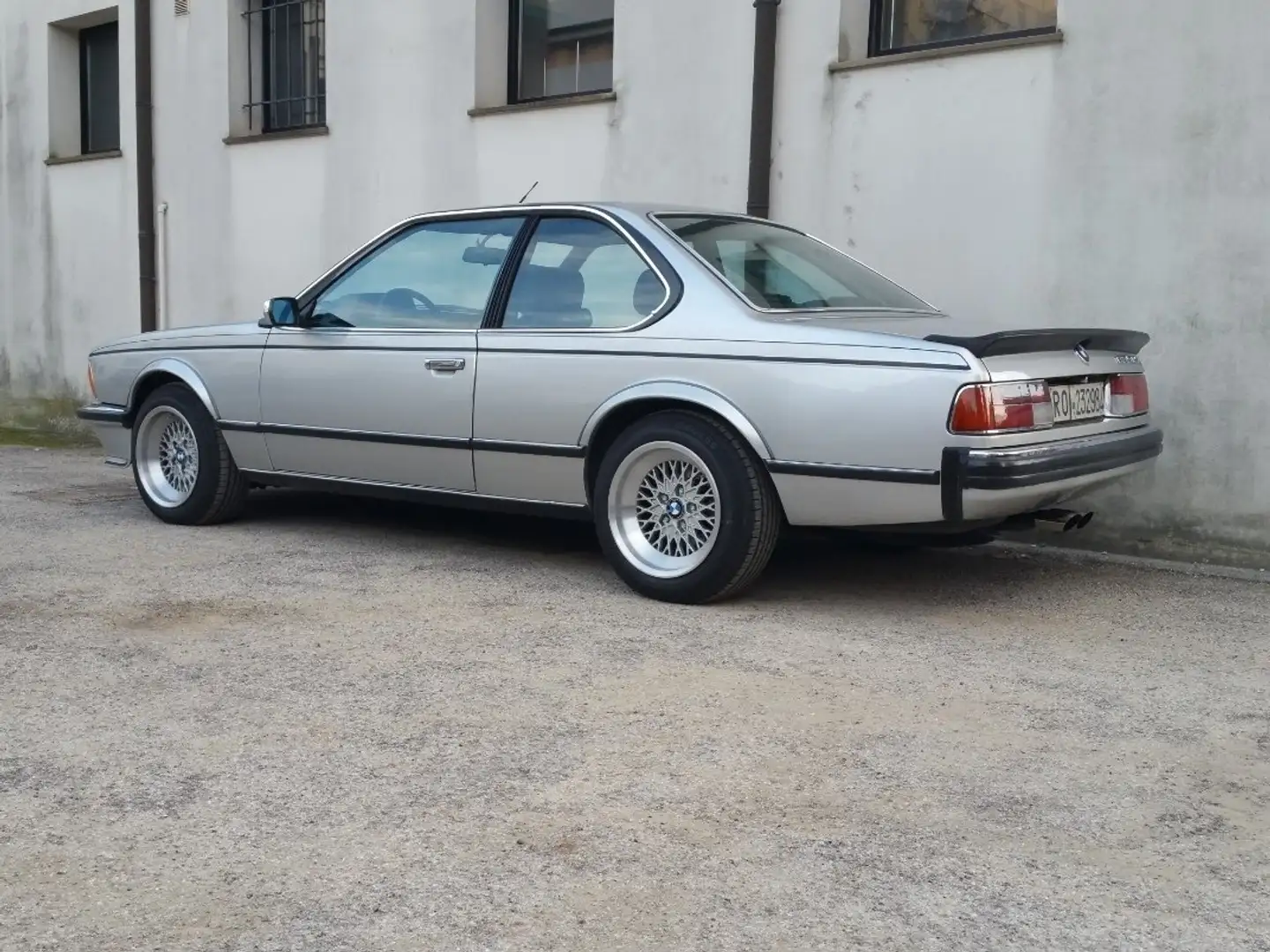 BMW 635 3.5 CSi srebrna - 1