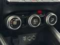 Renault Clio 1.0 TCe Intens Navigatie/Cruise/Camera/Trekhaak/36 Fekete - thumbnail 17