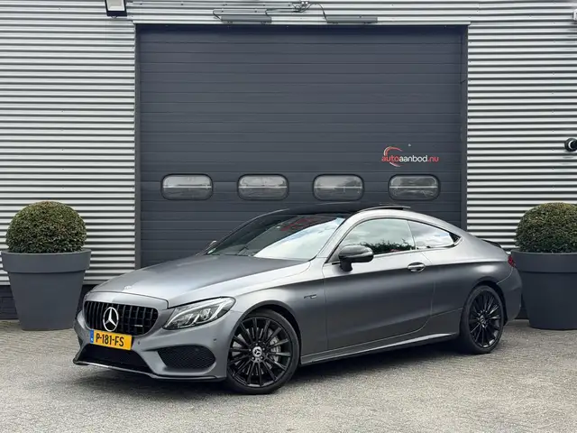 Mercedes-Benz C 43 AMG Coupé 4MATIC | Panoramadak | Kuipstoelen | Burmest