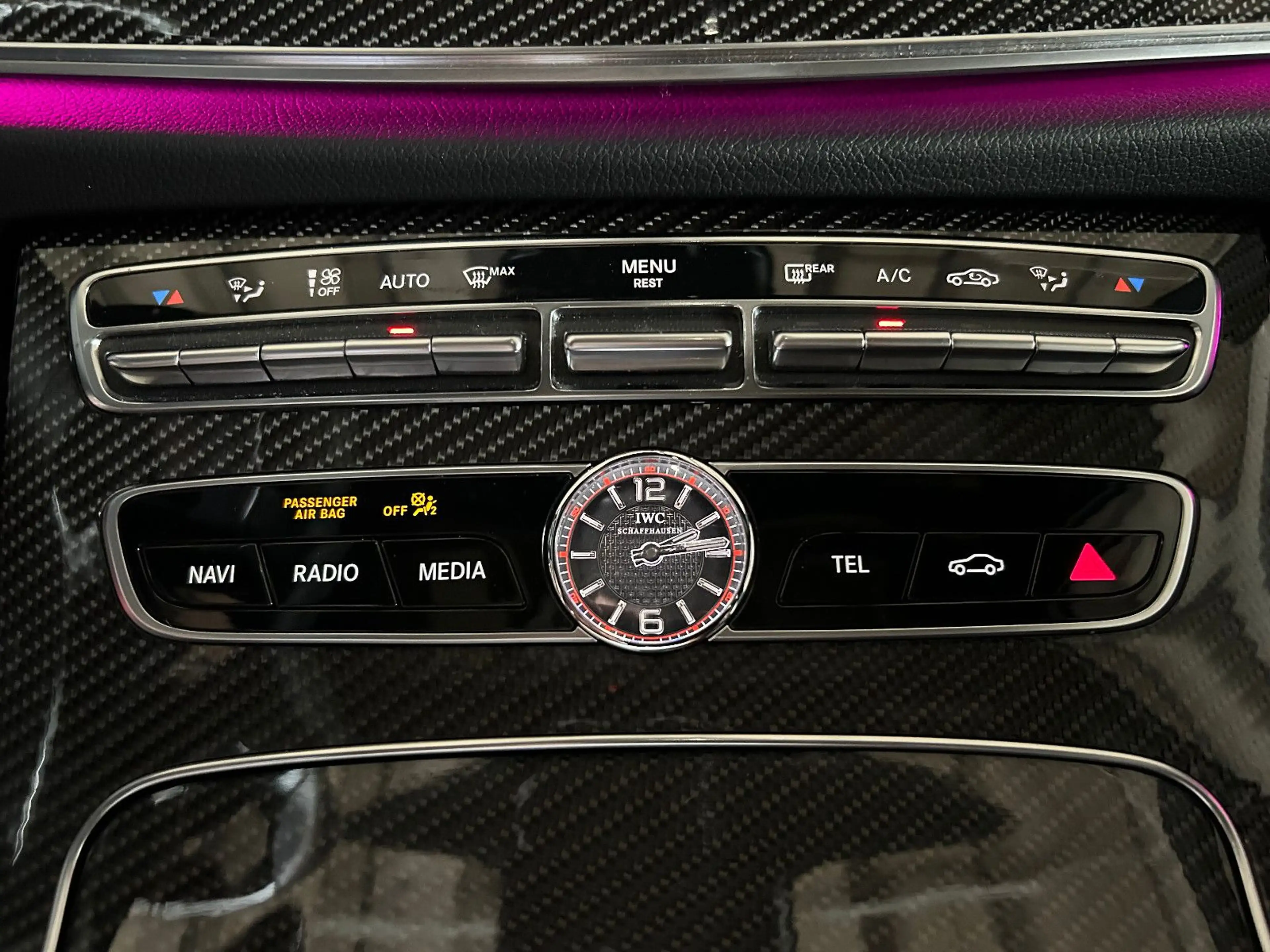 Mercedes-Benz E 63 AMG E 63S AMG *Performance*Pano*Burmester* — photo 11