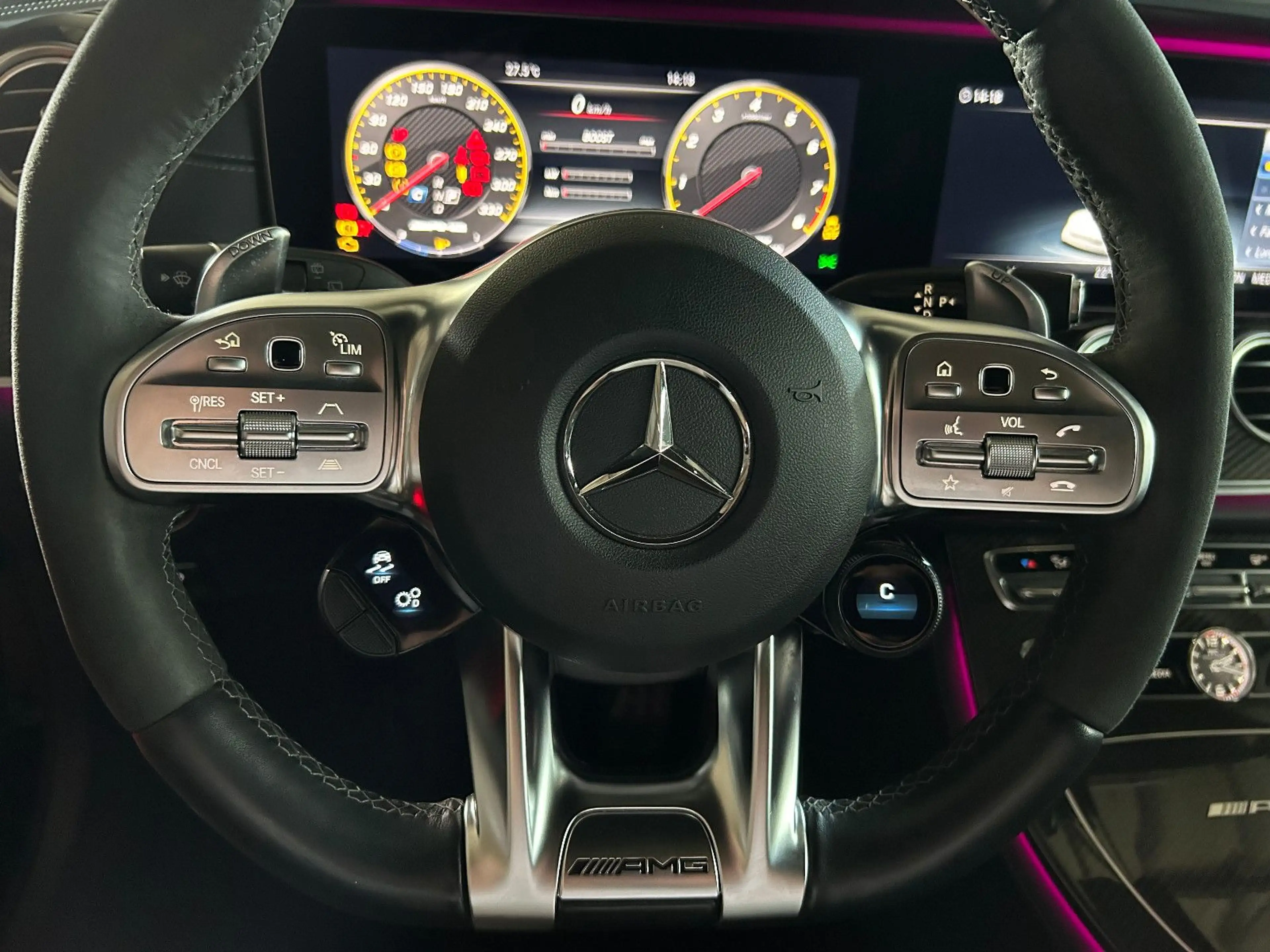 Mercedes-Benz E 63 AMG E 63S AMG *Performance*Pano*Burmester* — photo 7