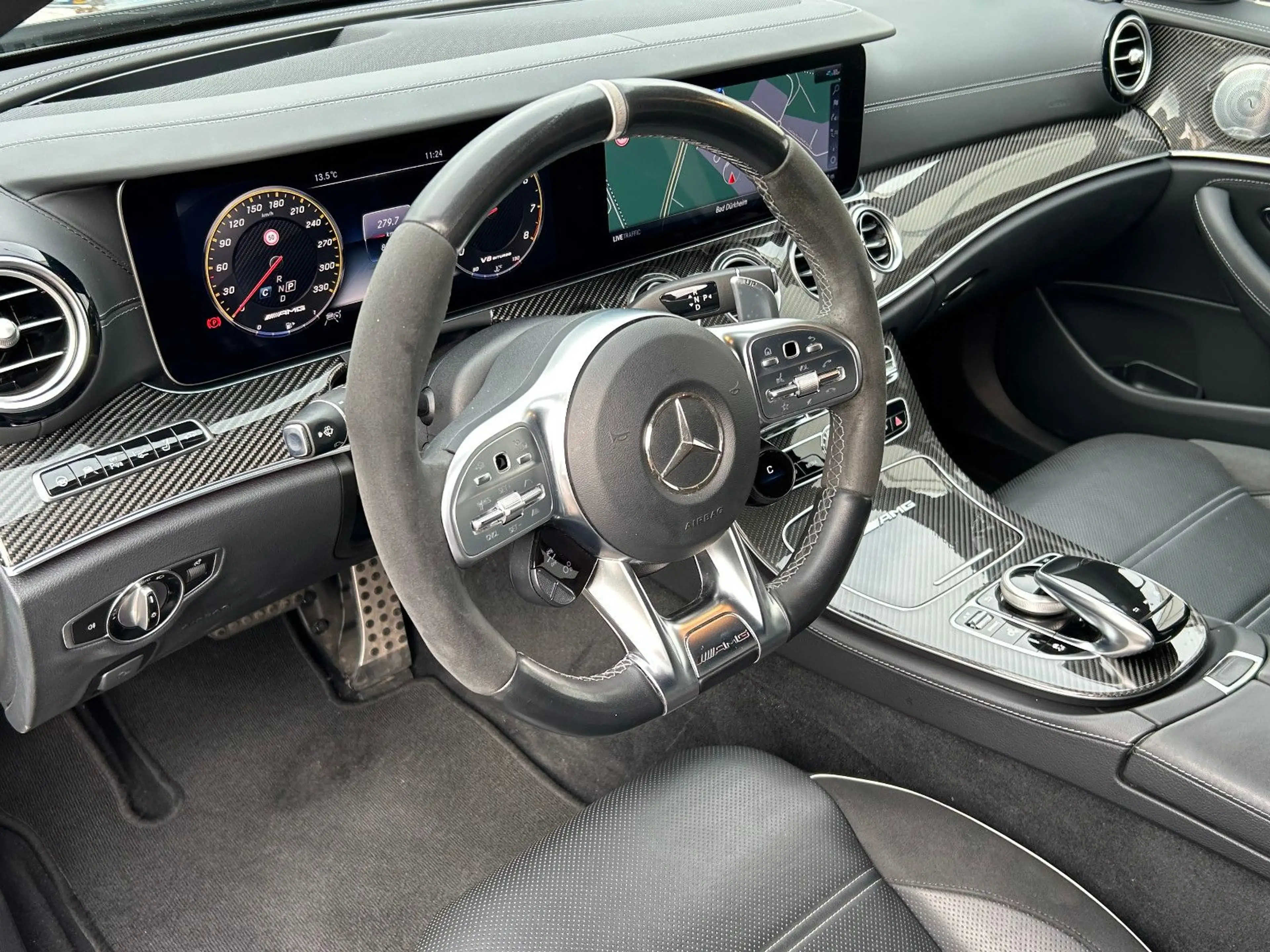 Mercedes-Benz E 63 AMG E 63S AMG *Performance*Pano*Burmester* — photo 6