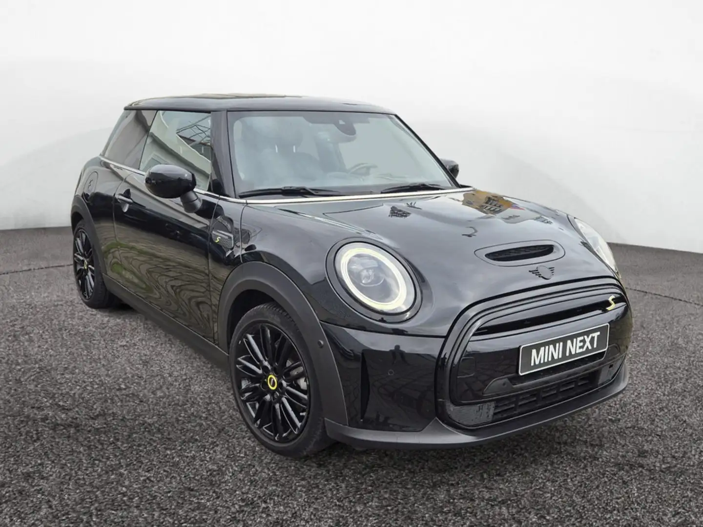 MINI Cooper SE Classic Trim PANO+HUD+HK+KAM Schwarz - 2