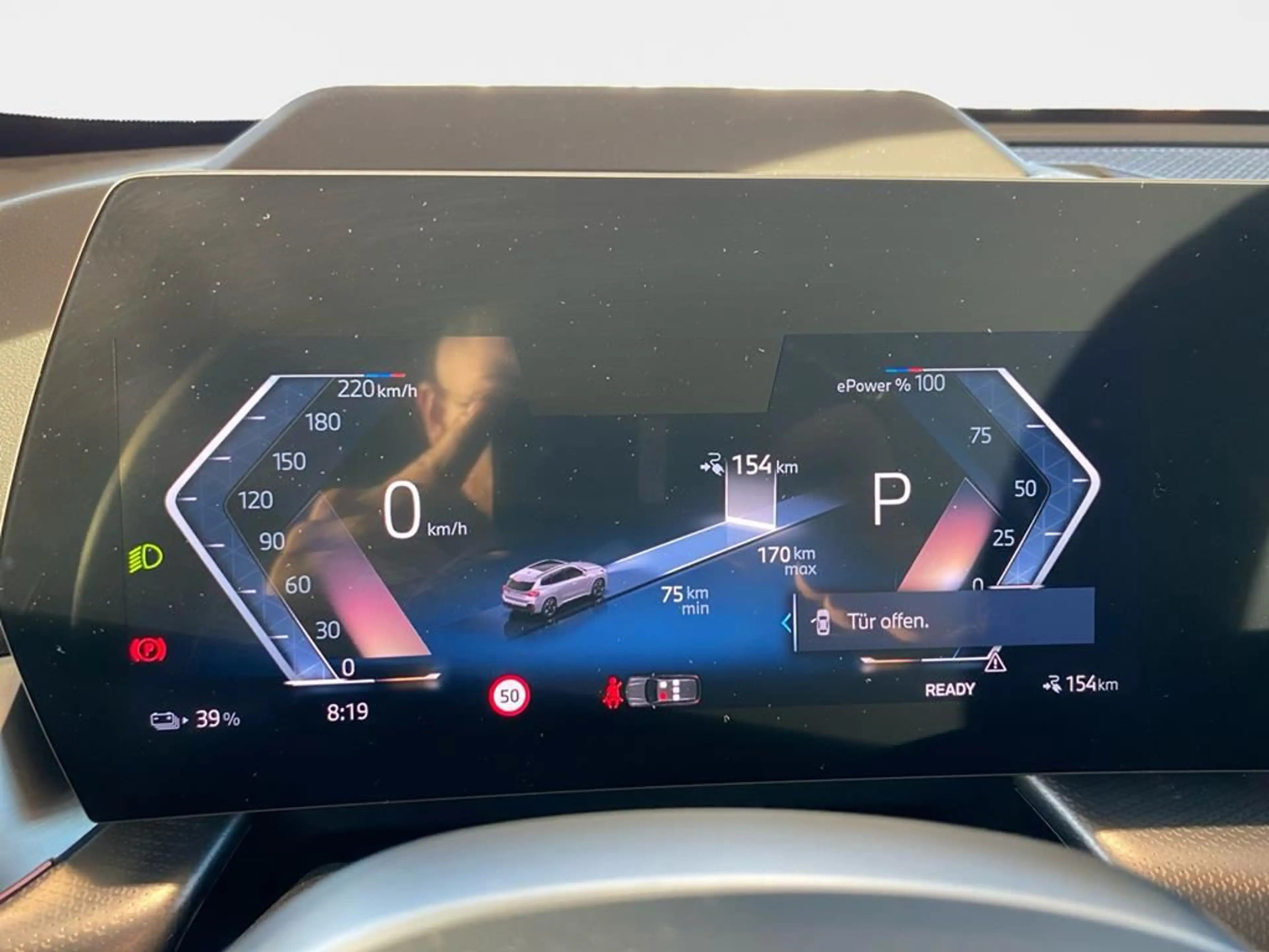 BMW iX1 M Sport Pro — photo 14