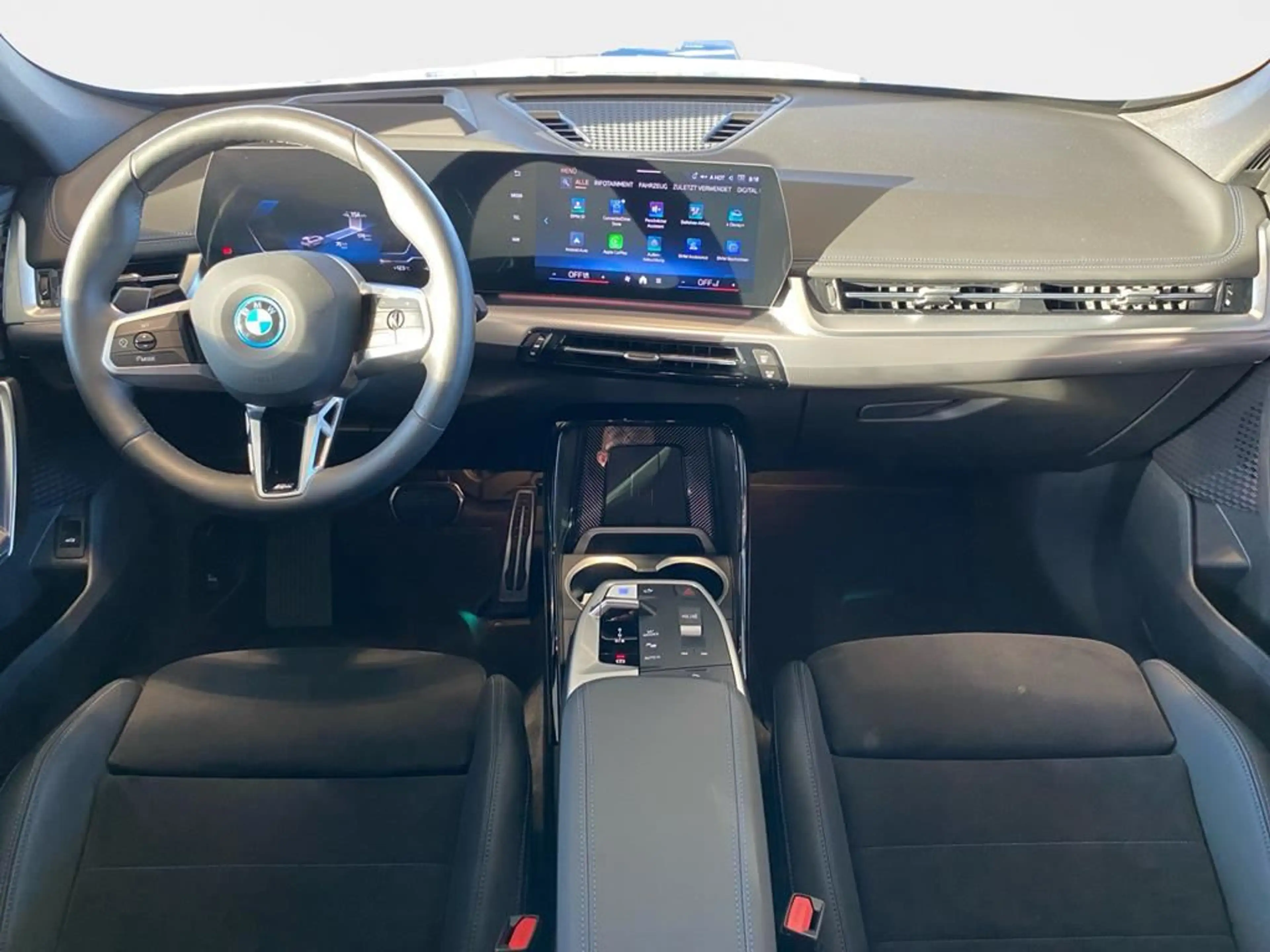 BMW iX1 M Sport Pro — photo 13
