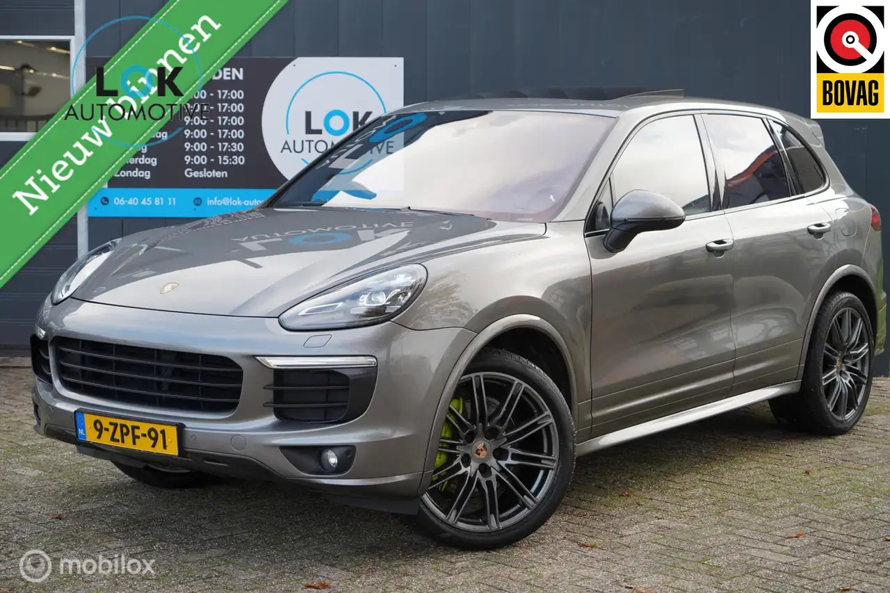 Porsche Cayenne