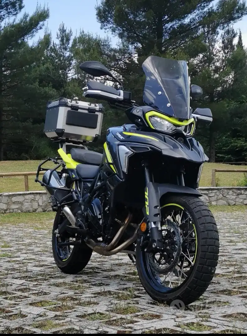 Benelli TRK 702 X Gris - 1