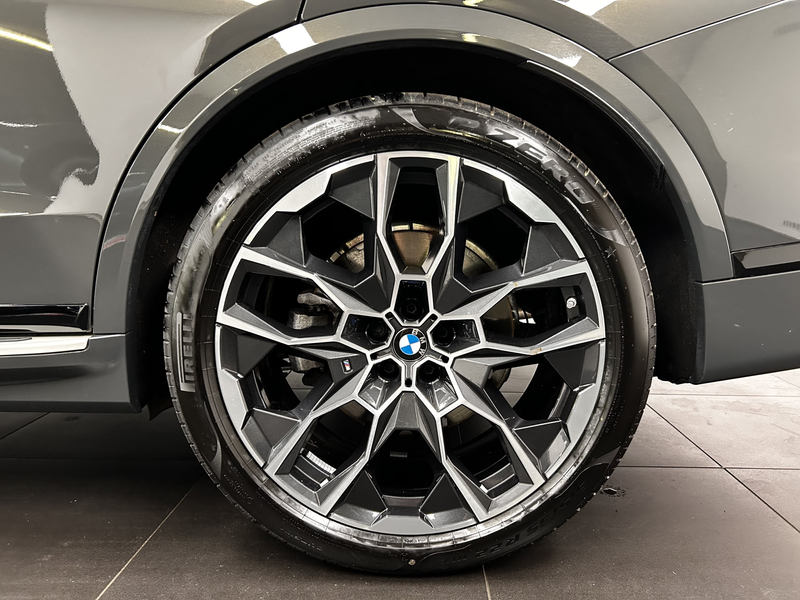 BMW X7 xDrive40d — photo 6