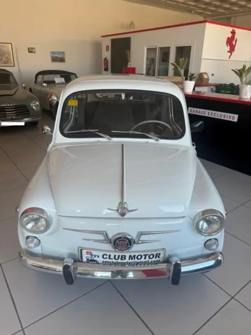 SEAT 600 D - 2