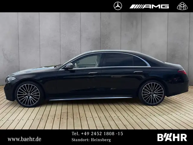 Mercedes-Benz S-Class view 2