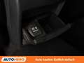 Mercedes-Benz CLA 220 CLA 220 Shooting Brake AMG Line Rot - thumbnail 32