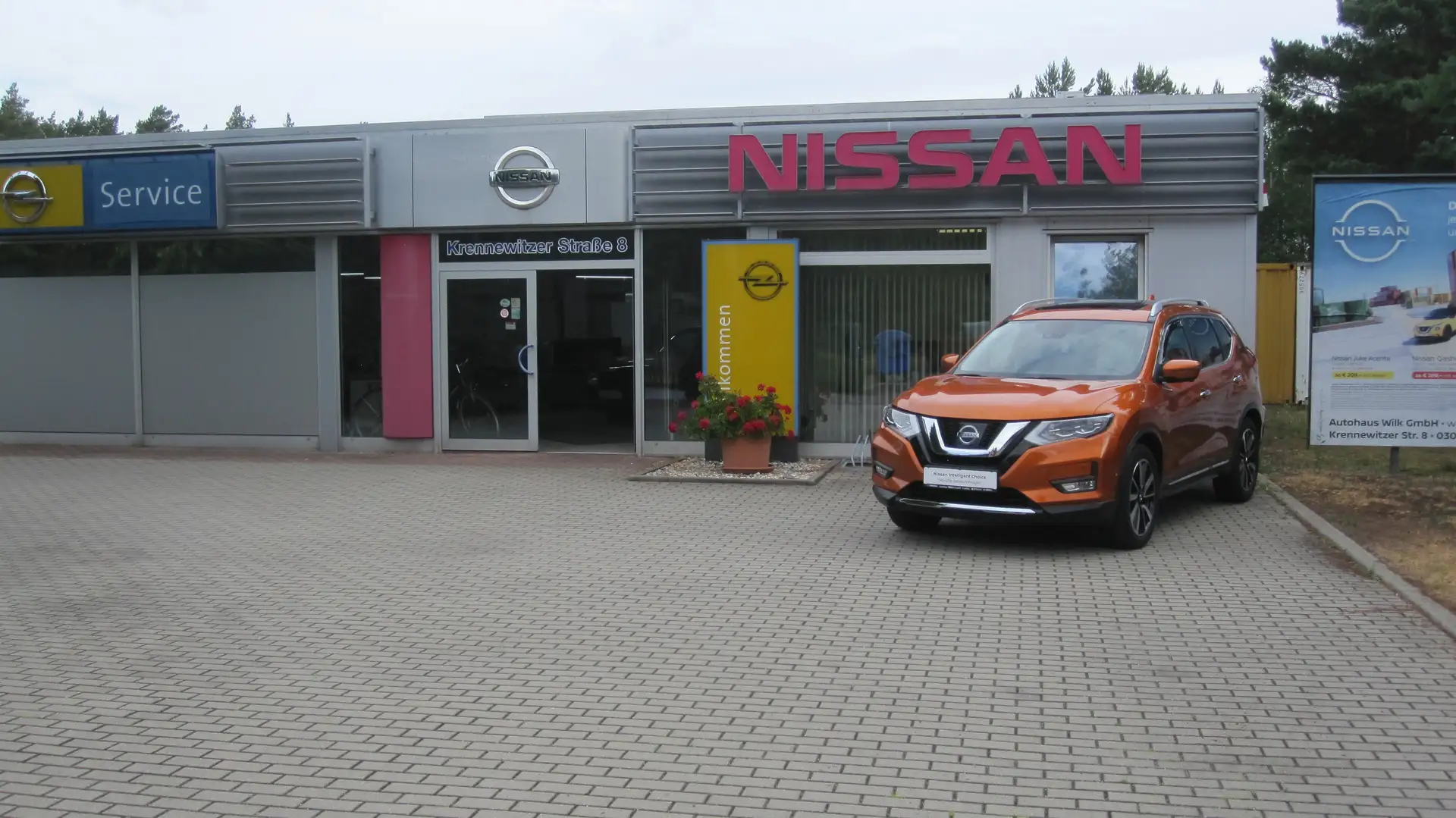 Nissan X-Trail 1.6 dCi ALL-MODE 4x4i Tekna Oranje - 2