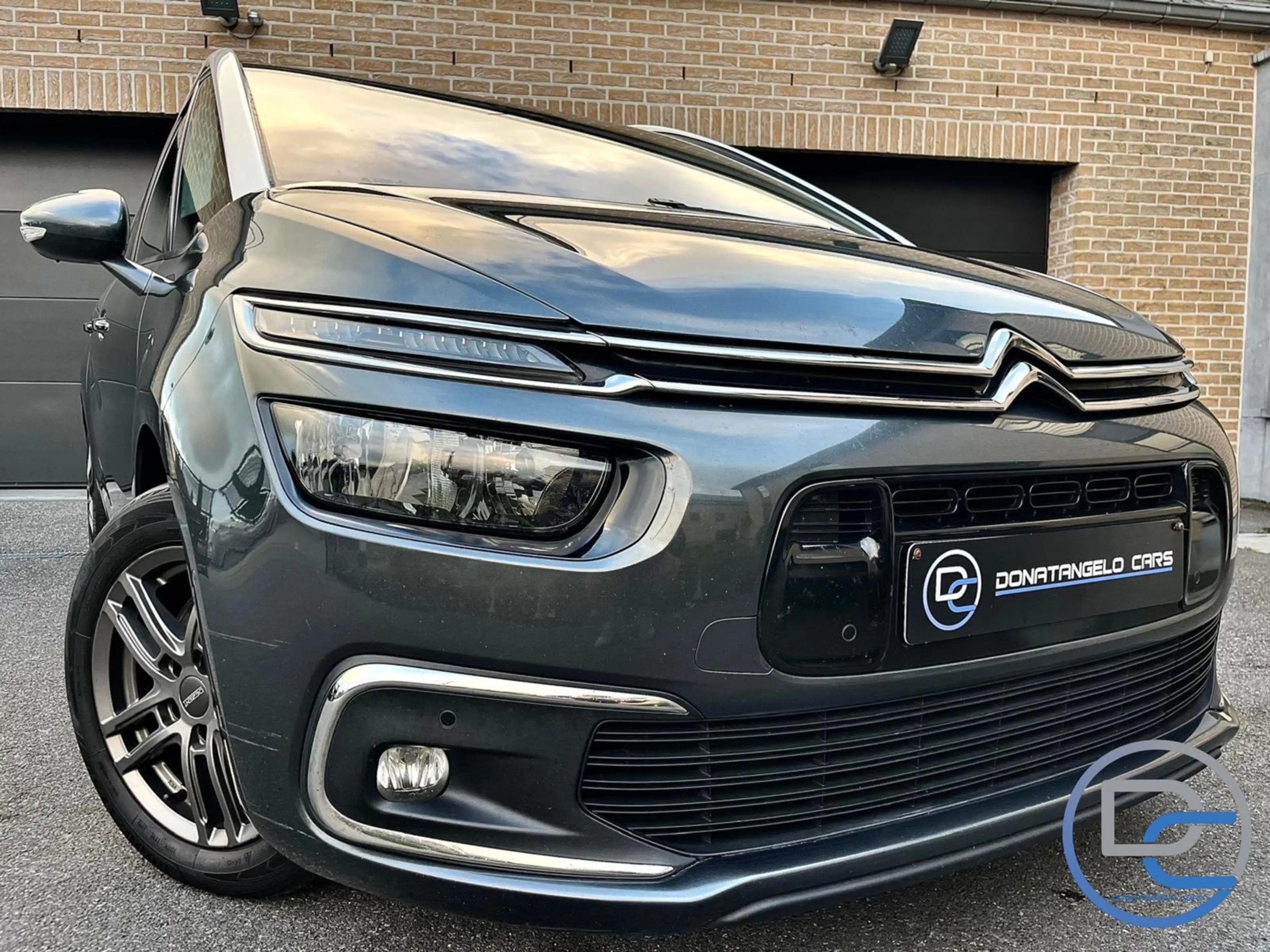 Citroen C4 Picasso C4 Picasso 2.0 BlueHDi 150CV XENONS CARPLAY — photo 3