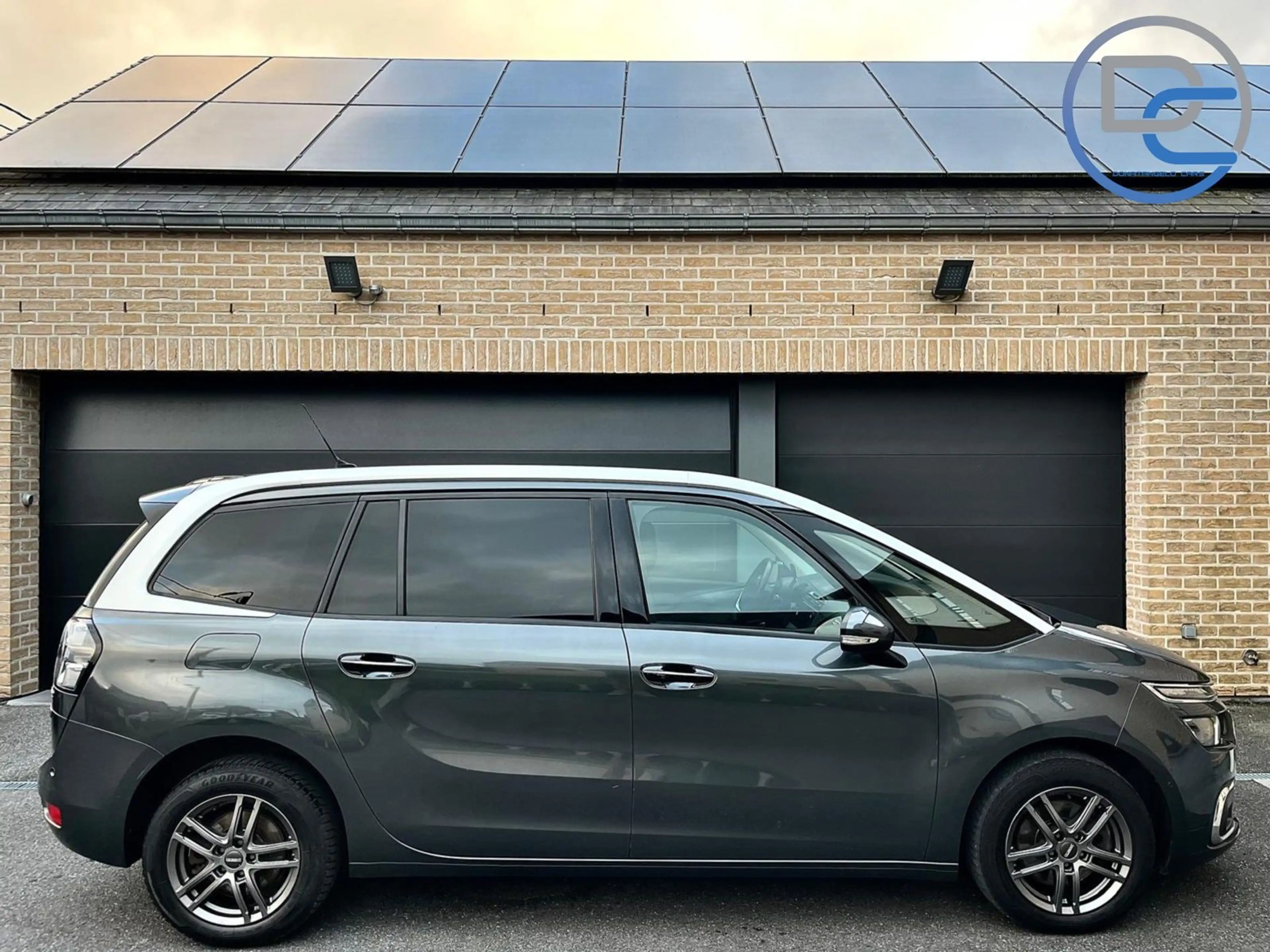 Citroen C4 Picasso C4 Picasso 2.0 BlueHDi 150CV XENONS CARPLAY — photo 7