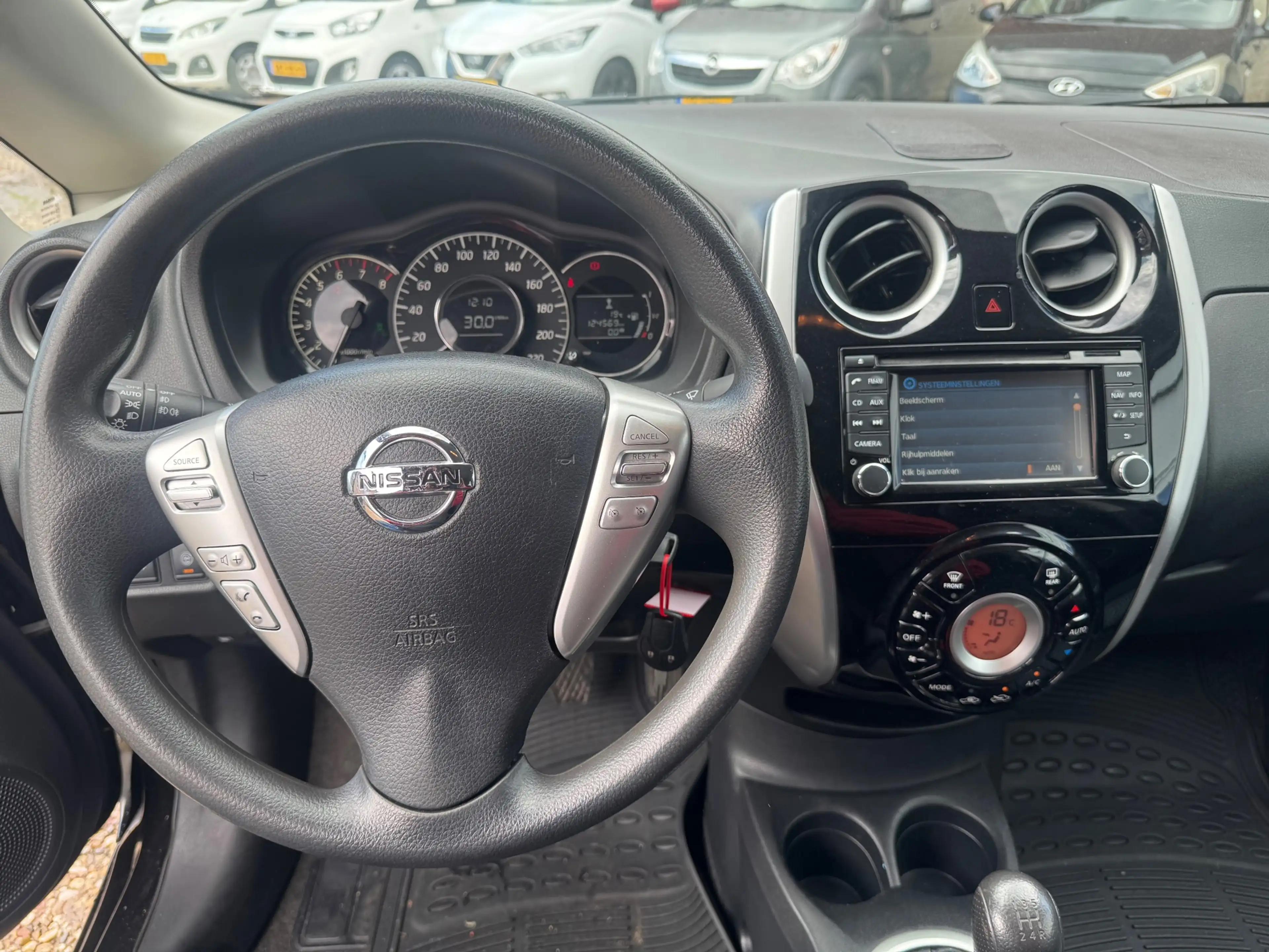 Nissan Note 1.2 DIG-S clima, cruise control, navigatie, achter — photo 11