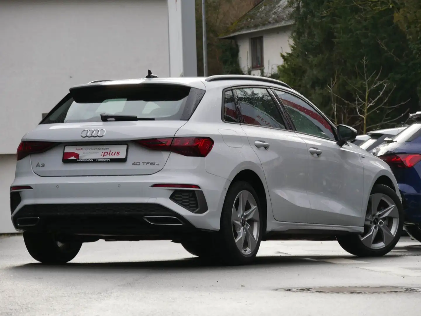 Audi A3 40 TFSI e S-Line Matrix-LED Navi Weiß - 2