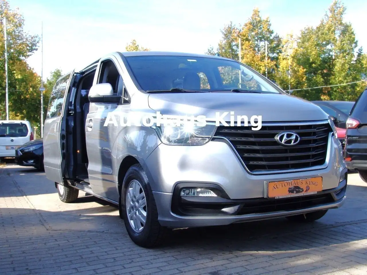 Hyundai H-1