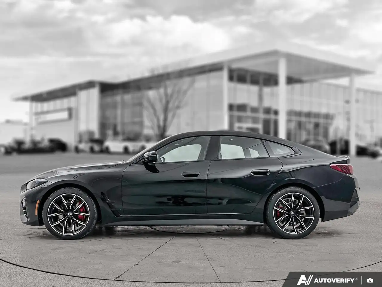 BMW 4 Series снимка BMW 4 Series