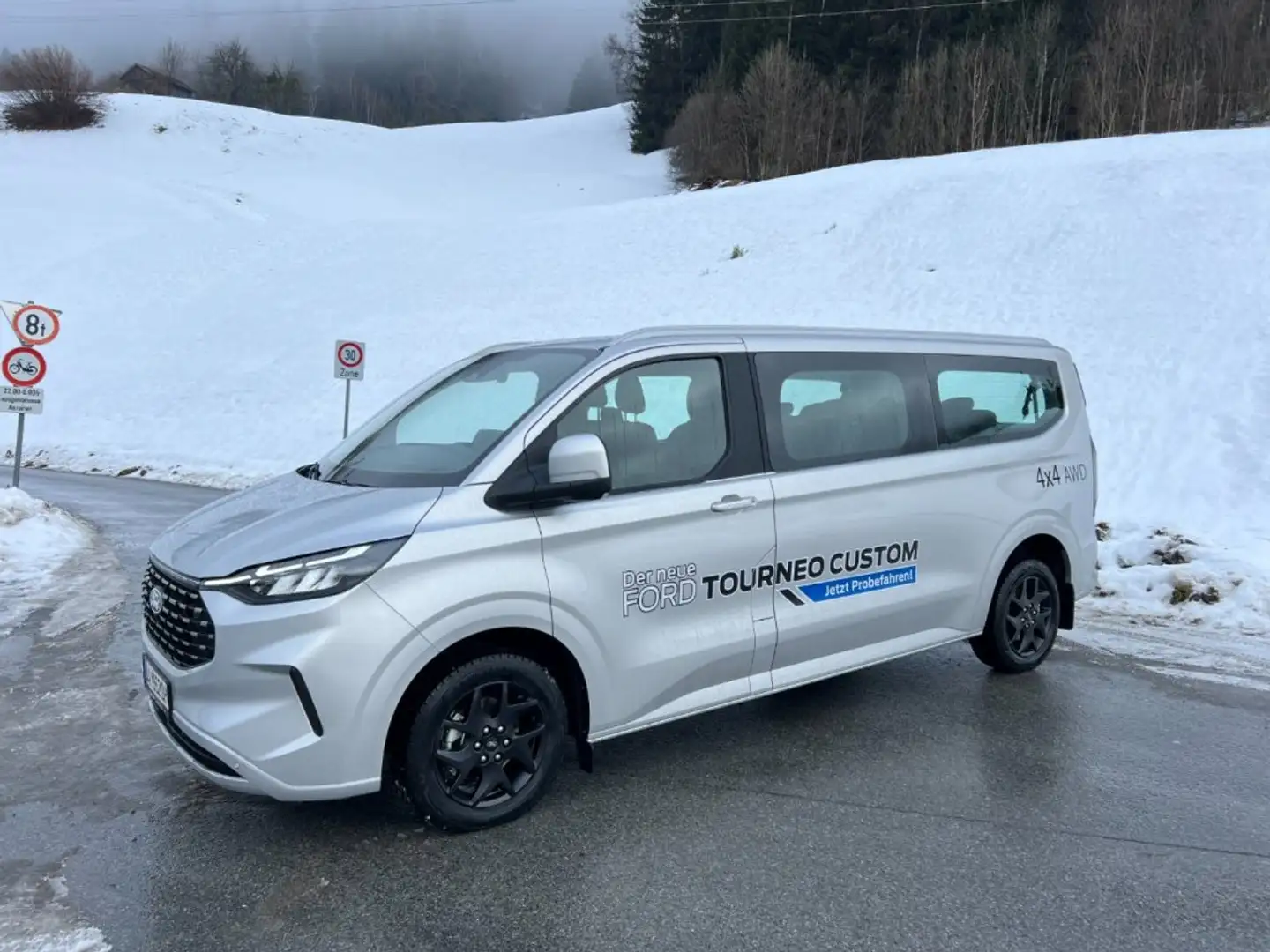 Ford Transit Custom Tourneo Custom Titanium AWD L2H1 Argent - 2
