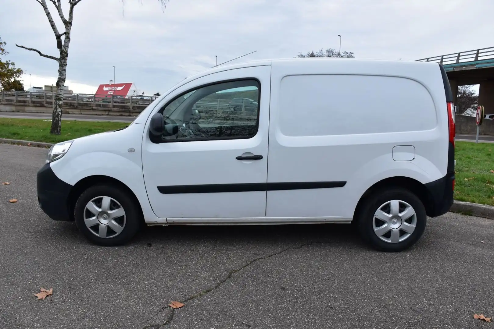 Renault Kangoo 1.5L DCI TURBO 90 ch Blanc - 2