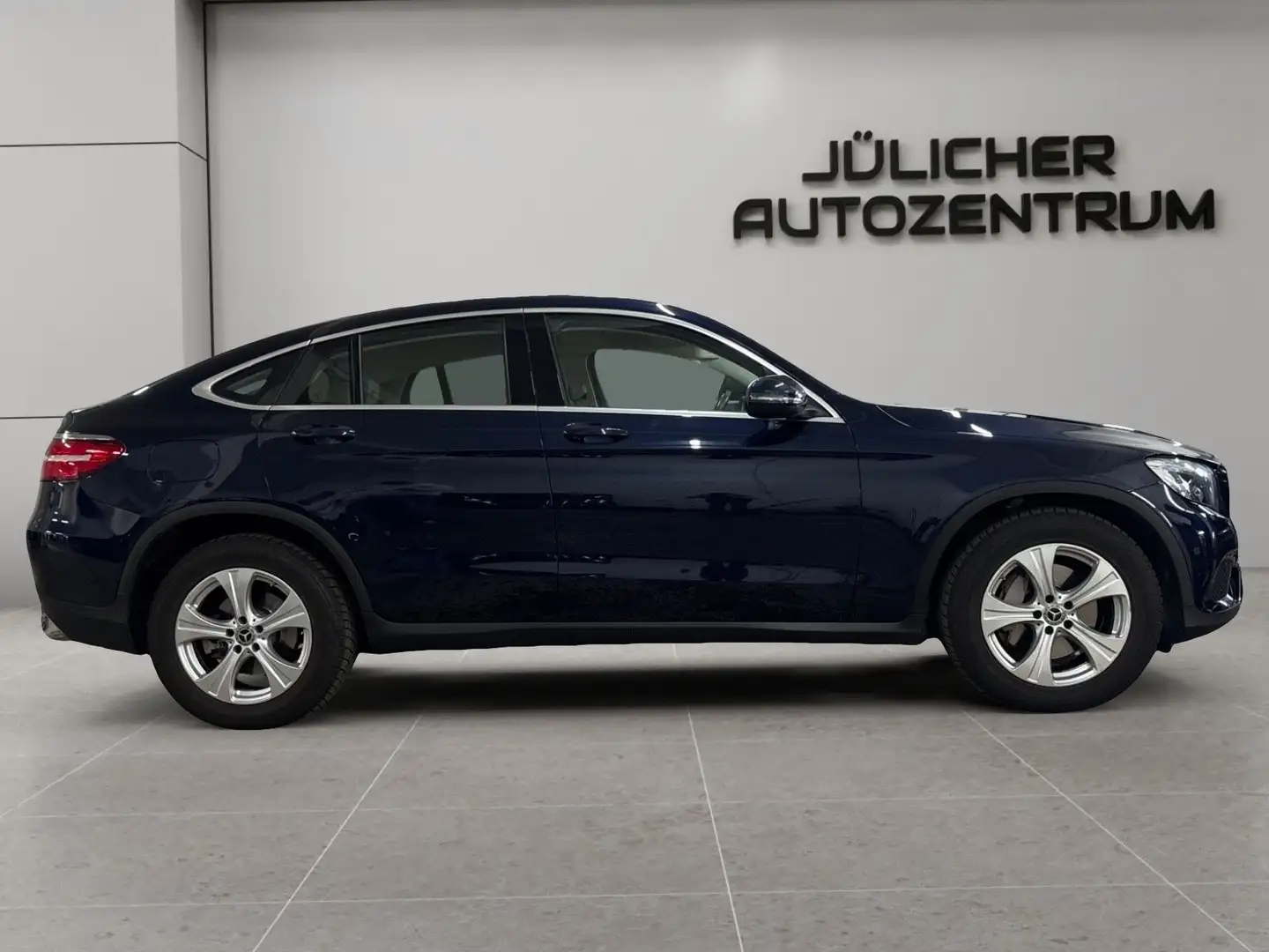 Mercedes-Benz GLC 350 d Coupe 4Matic Sport, 1.Hand, Tüv/Au Neu Modrá - 2